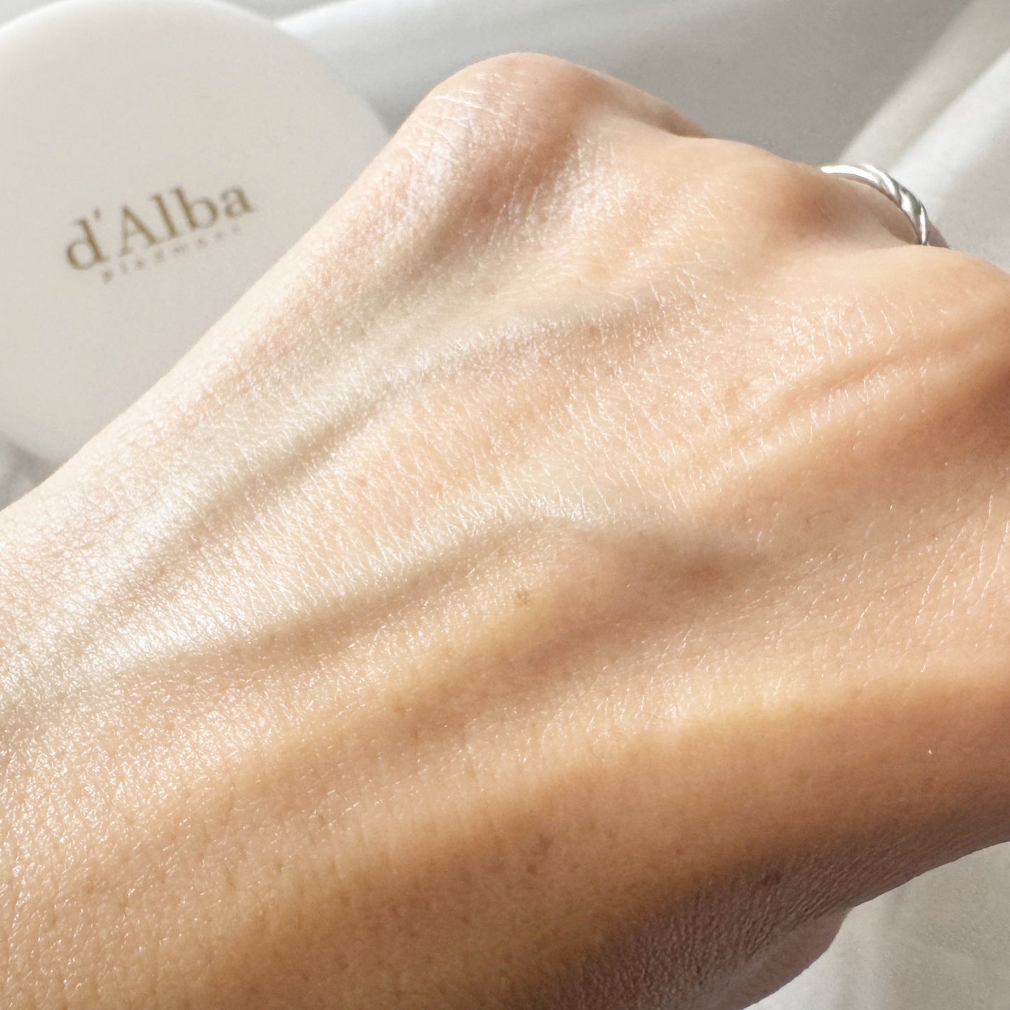 ビタトーニングカプセルクリーム/ダルバ/フェイスクリームを使ったクチコミ(5枚目)