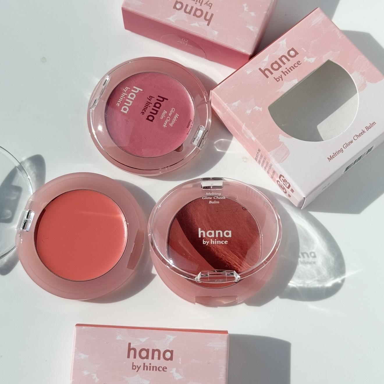 hana by hince メルティンググロウチークバームのクチコミ「
hana by hince
メルティンググロウチークバーム


コンビニコスメこと、
han.....」（2枚目）