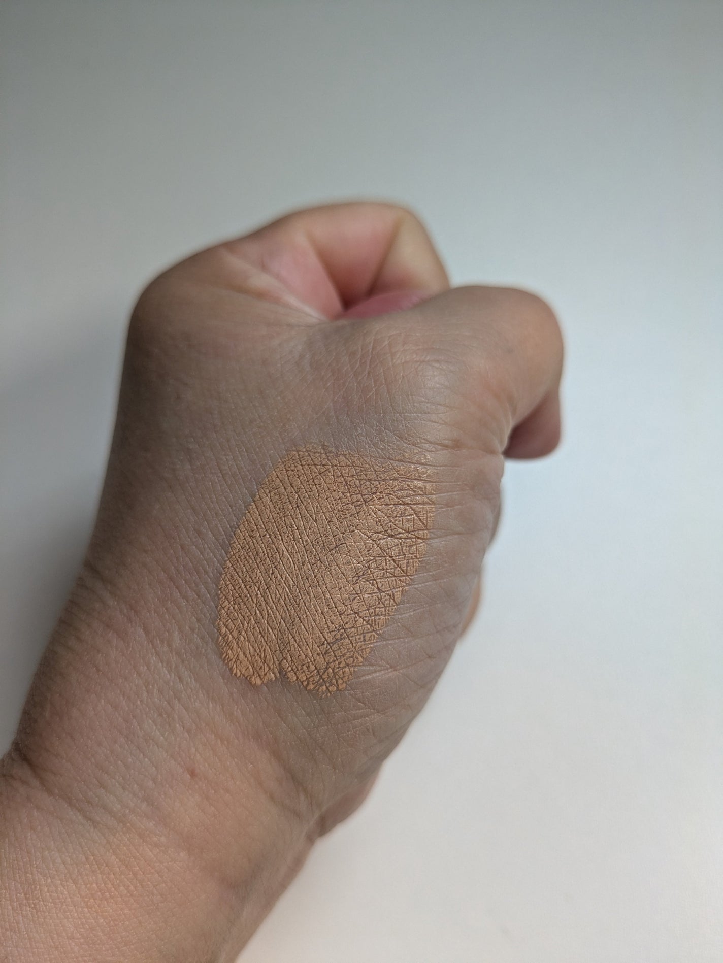 黄猫 on LIPS 「手軽に使えるコンシーラーメディア スティックコンシーラーR(U..」(3枚目)