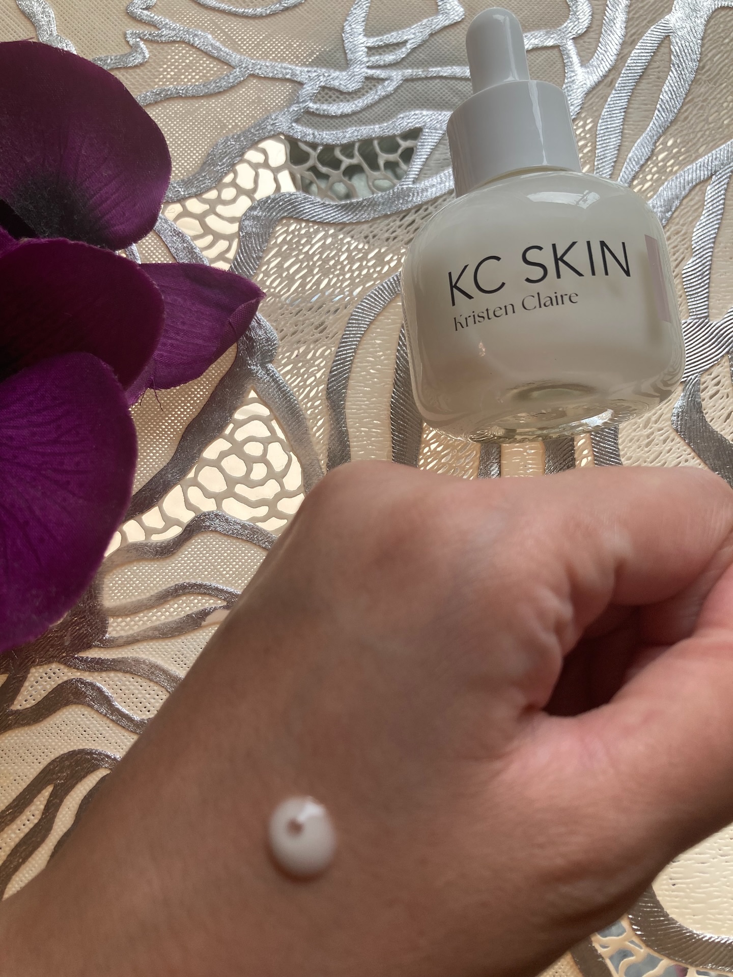 KC SKIN モイストエイジケアセラム/KC SKIN – Kristen Claire/美容液を使ったクチコミ（2枚目）