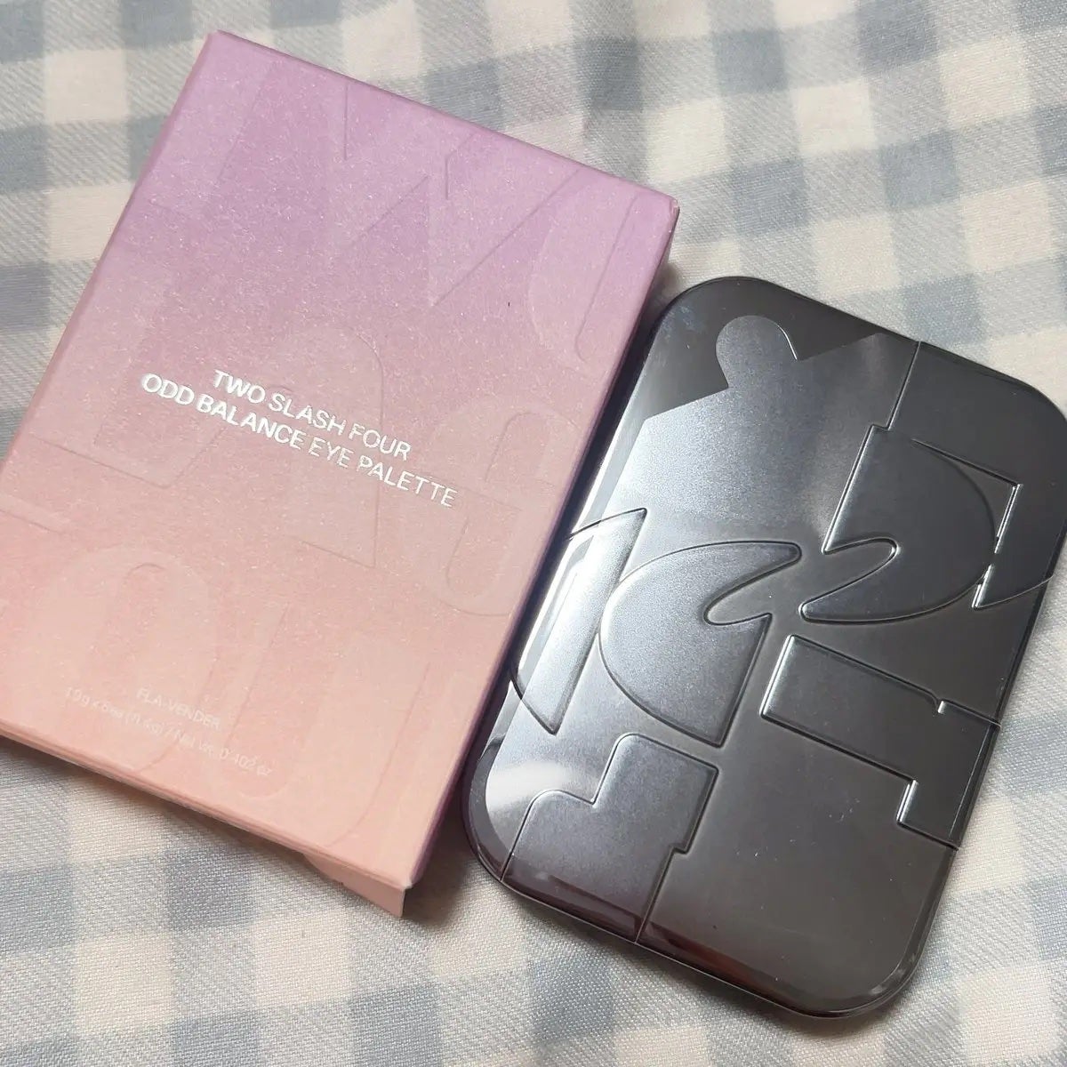 オッドバランスアイパレット/TWO SLASH FOUR/アイシャドウパレットを使ったクチコミ(1枚目)