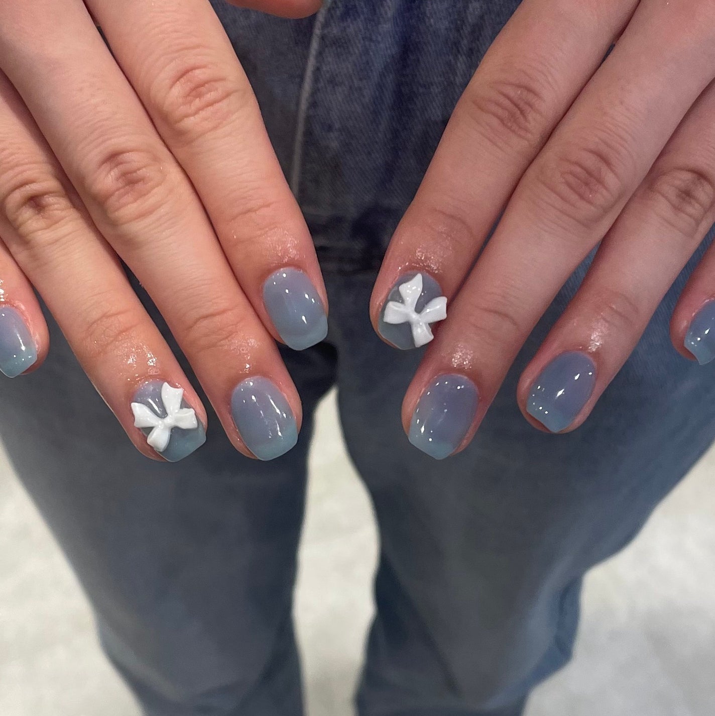 𐔌՞ . .՞ 𐦯 on LIPS 「.⋆𝜗𝜚いいね、保存嬉しいです🎶#ネイル#ジェルネイル#垢抜け..」(1枚目)