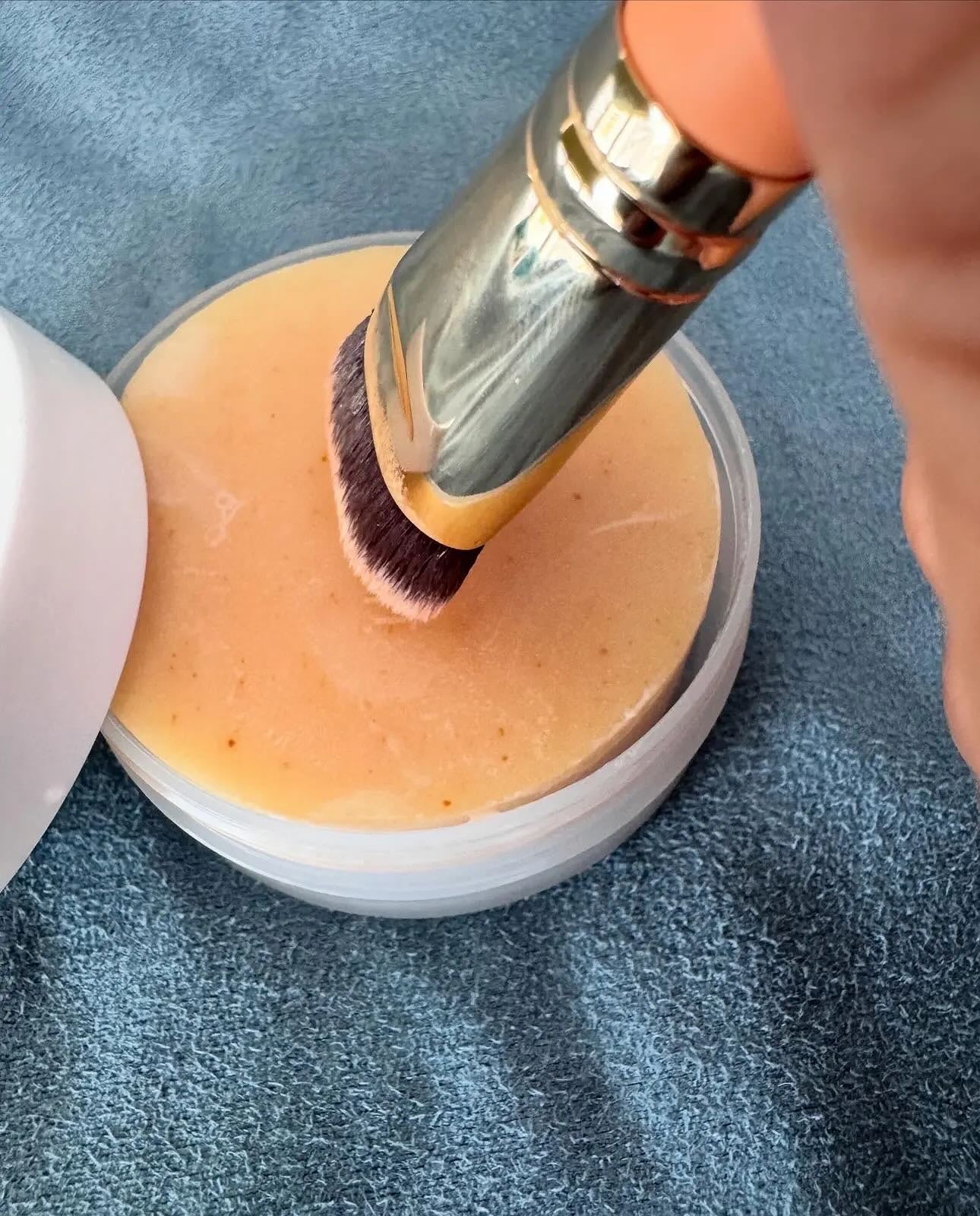 THE TOOL LAB ブラシ&パフクレンザー/THE TOOL LAB/その他化粧小物を使ったクチコミ(3枚目)