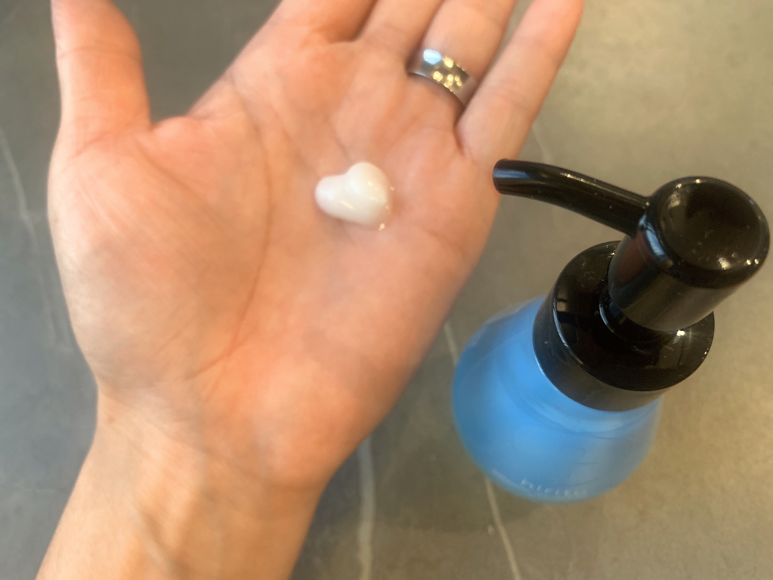 ヒリツ　バランスリペアヘアミルク　スムース/hiritu/ヘアミルクを使ったクチコミ（2枚目）