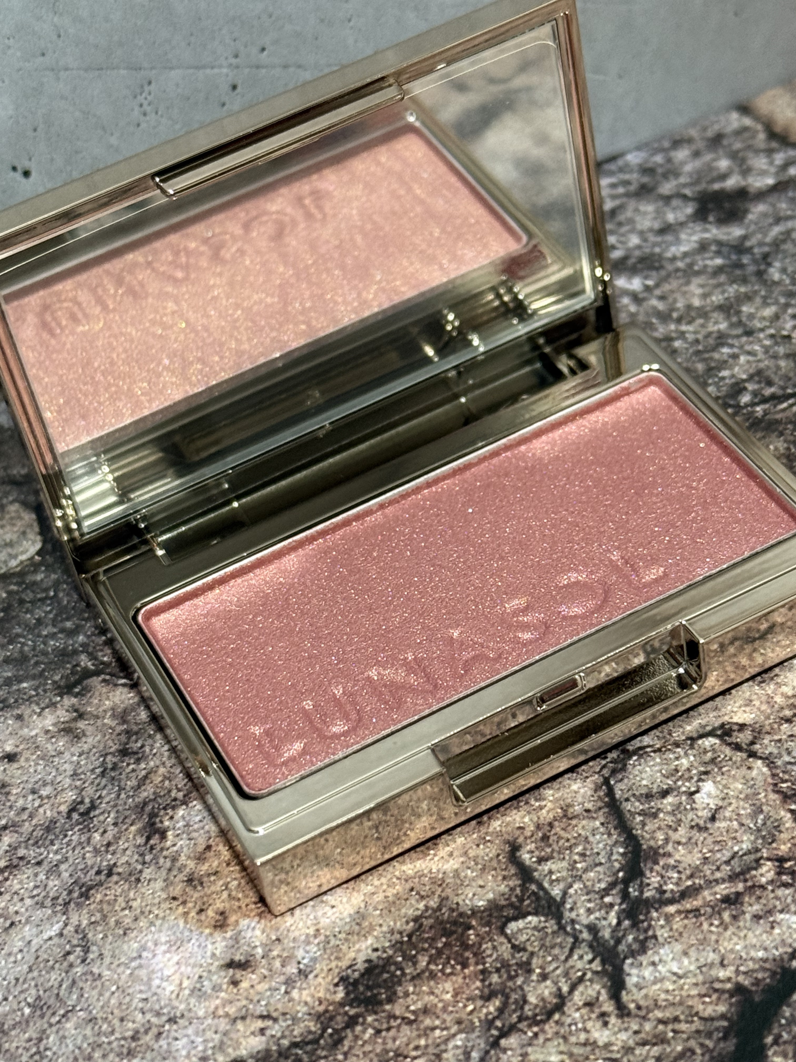 ルナソル カラーリングシアーチークス(グロウ) 06 Orchid Petal/LUNASOL/パウダーチークを使ったクチコミ（1枚目）