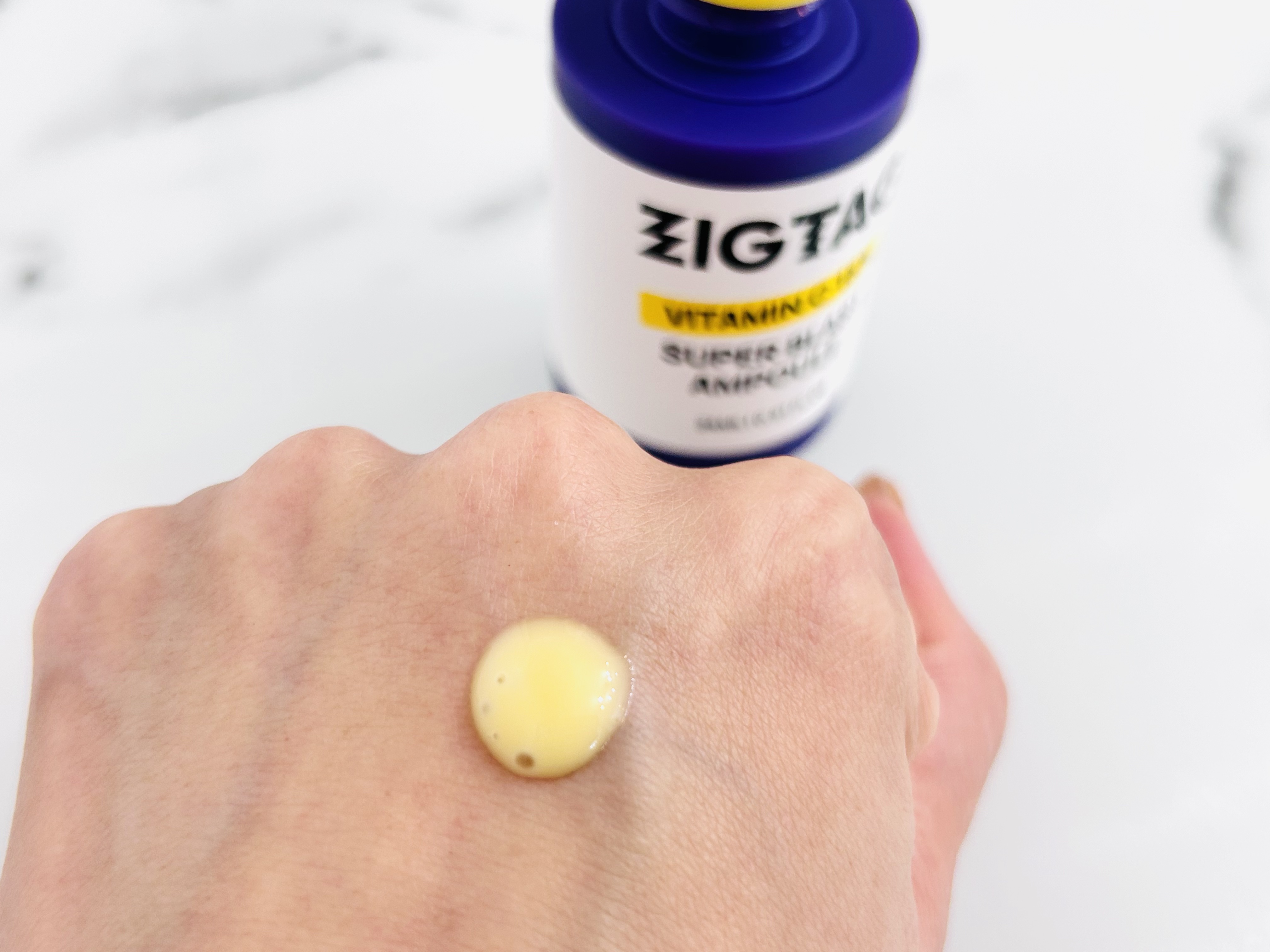 ビタミンC15%スーパーブラストアンプル/ZIGTAG/美容液を使ったクチコミ（3枚目）