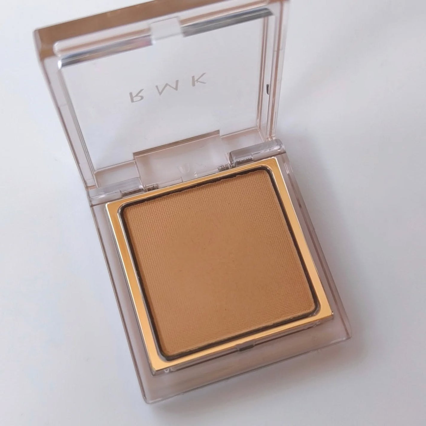 RMK インフィニシェイド シングル アイシャドウ/RMK/単色アイシャドウを使ったクチコミ(2枚目)