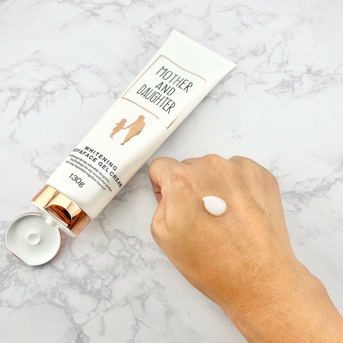 ホワイトニング ボディ&フェイスジェルクリーム【医薬部外品】/Mother&Daughter/フェイスクリームを使ったクチコミ(2枚目)