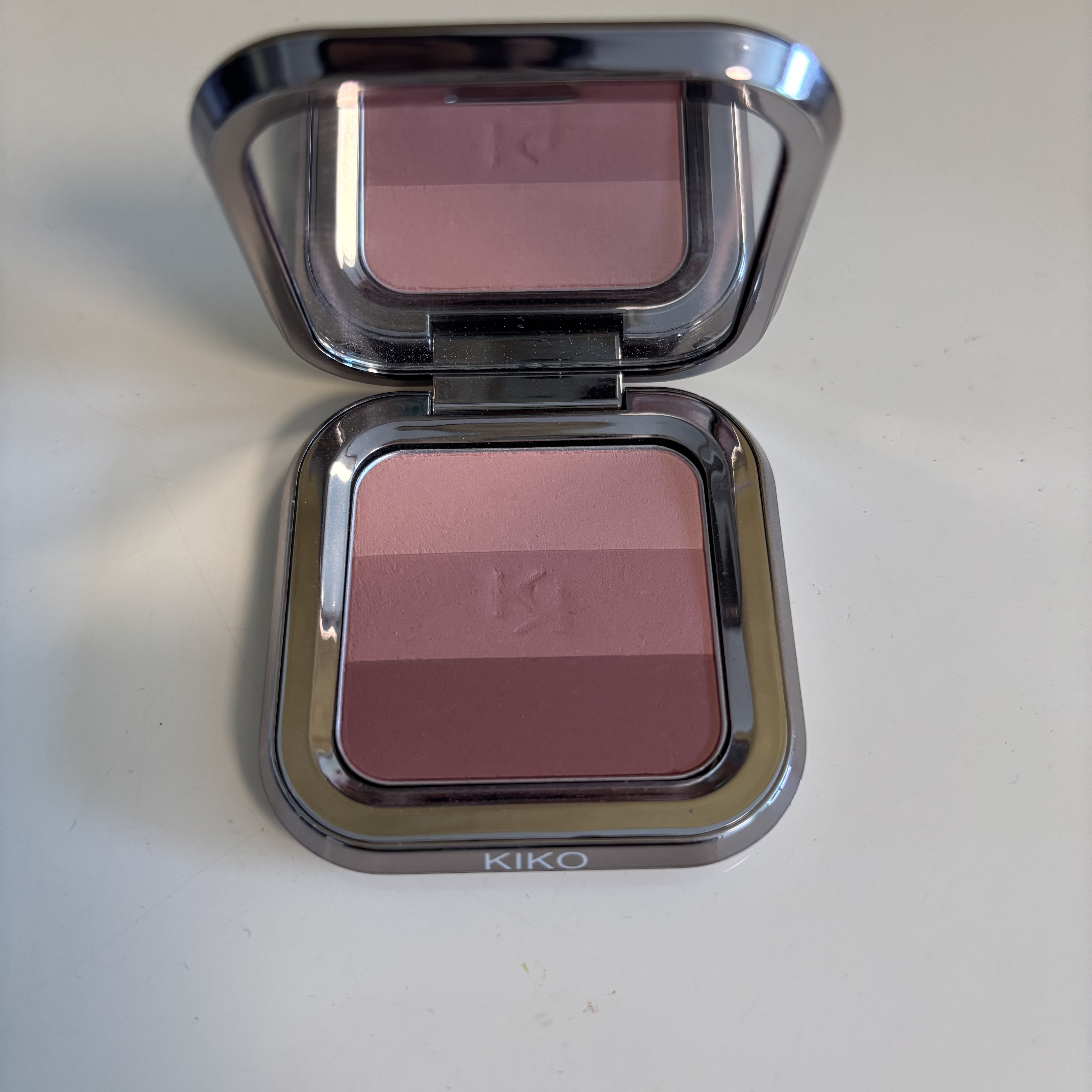 shade fusion trio blush/KIKO/パウダーチークを使ったクチコミ（1枚目）