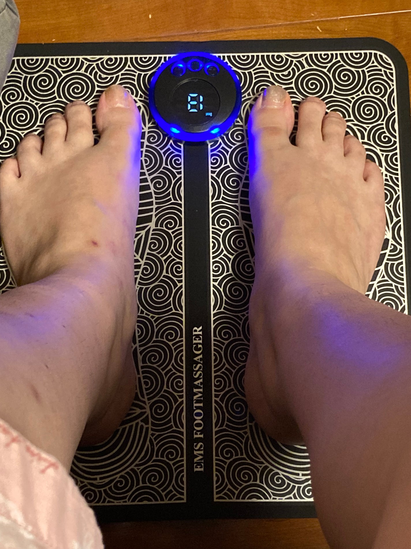 EMS フットマッサージャー/Qoo10/ボディケア美容家電を使ったクチコミ(2枚目)