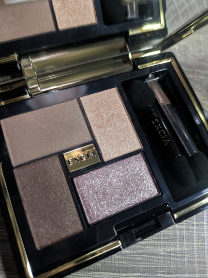 エクシア アイカラー ヴォロンテ/ALBION/アイシャドウパレットを使ったクチコミ(7枚目)