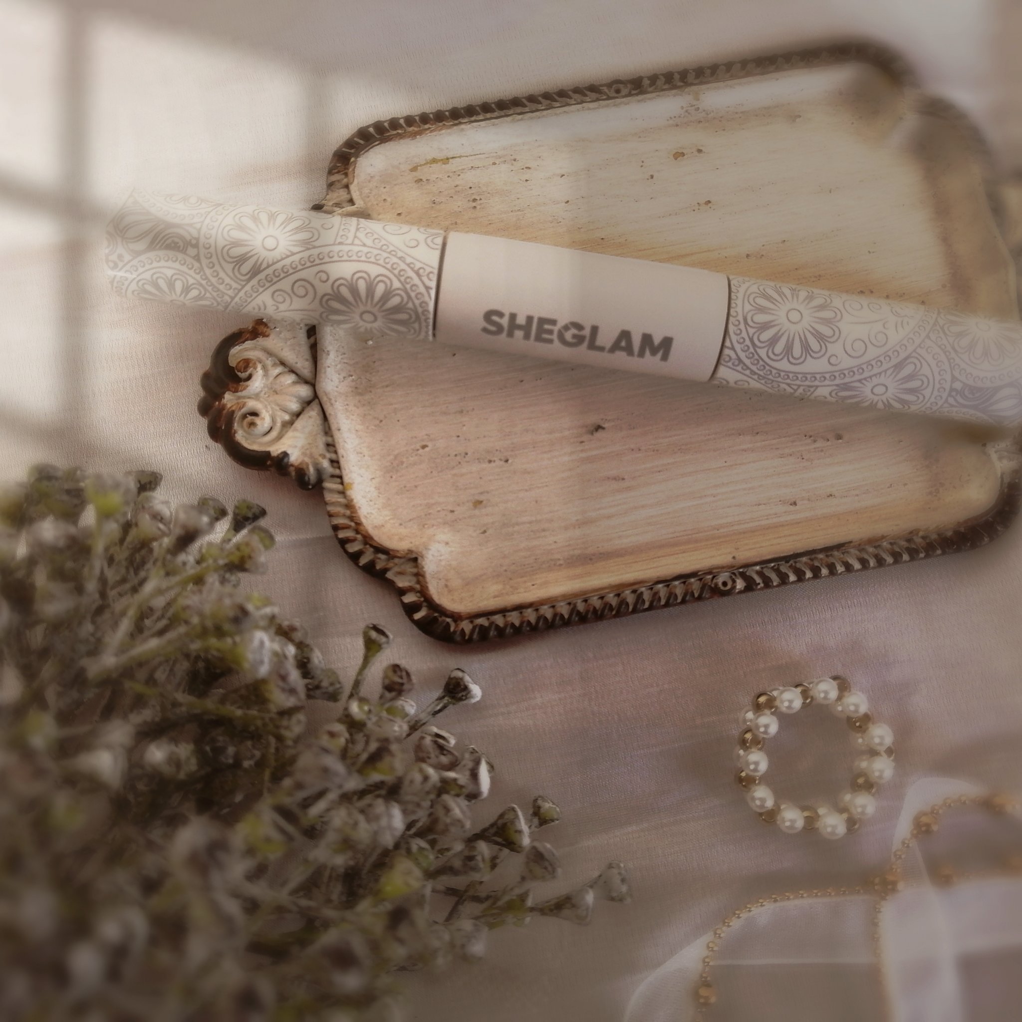 オールインワンボリューム＆レングスマスカラ/SHEGLAM/マスカラを使ったクチコミ（1枚目）