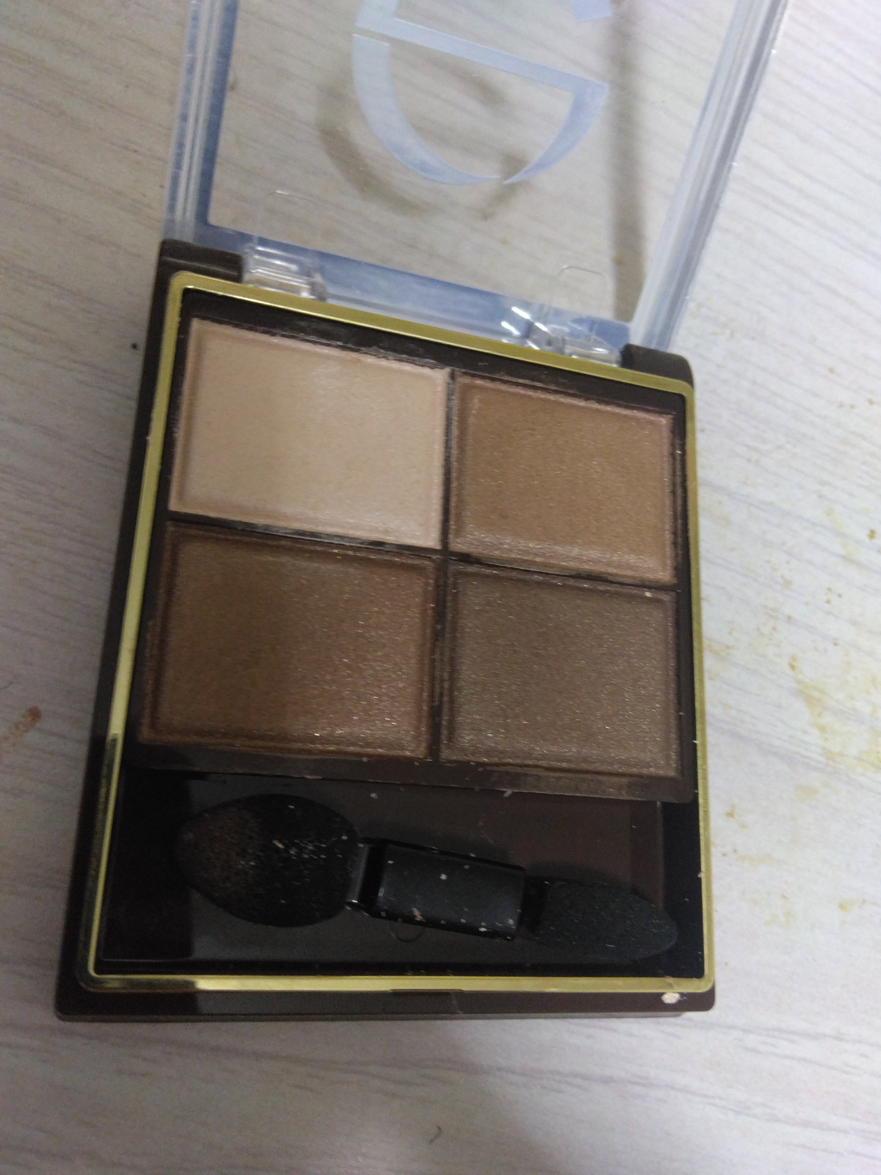 スキニーリッチシャドウ SR04 スモーキーブラウン/excel/アイシャドウパレットを使ったクチコミ（2枚目）