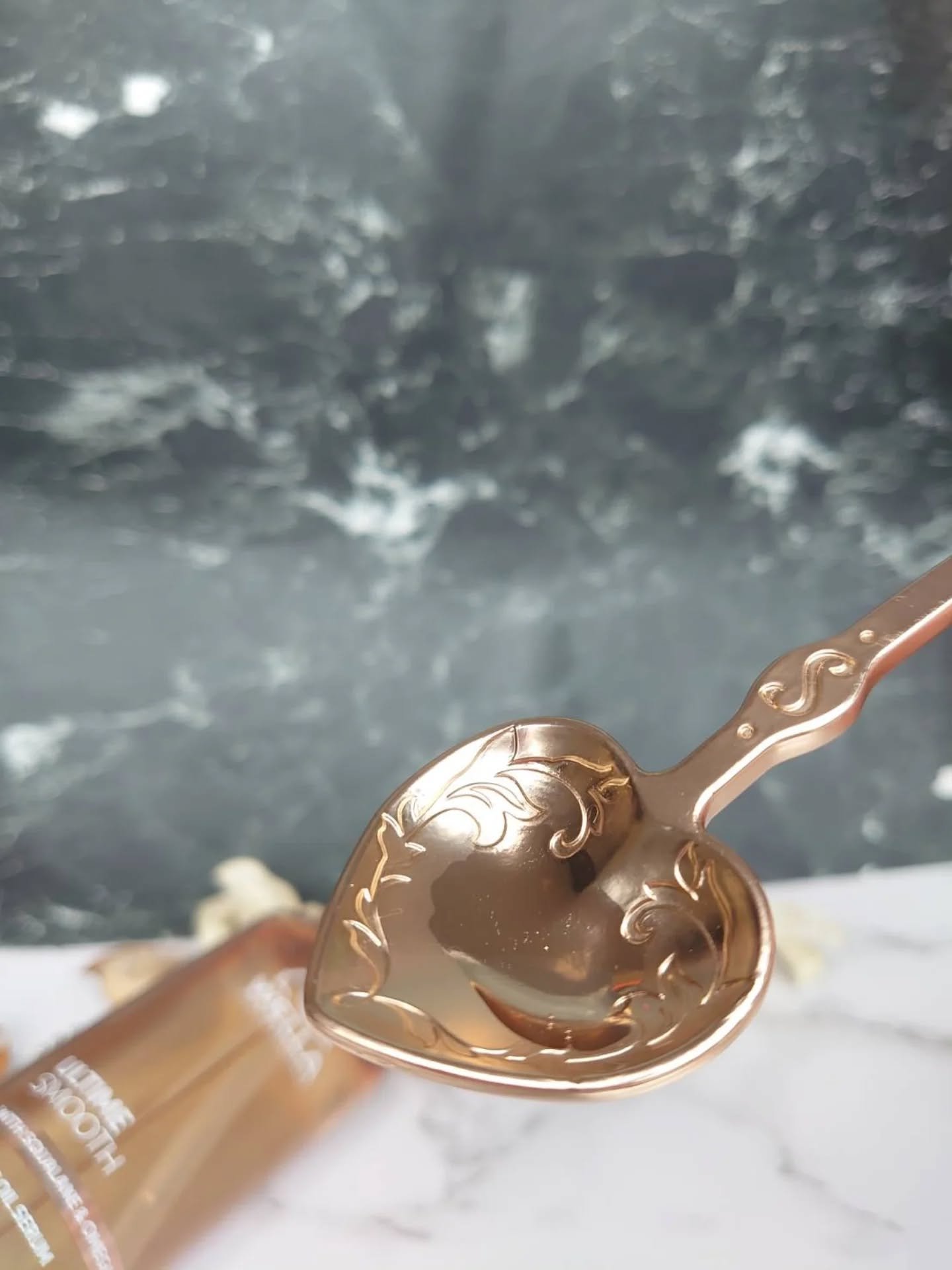 アルタイム スムース ミラクルオイルセラム/ウエラ/ヘアオイルを使ったクチコミ（3枚目）