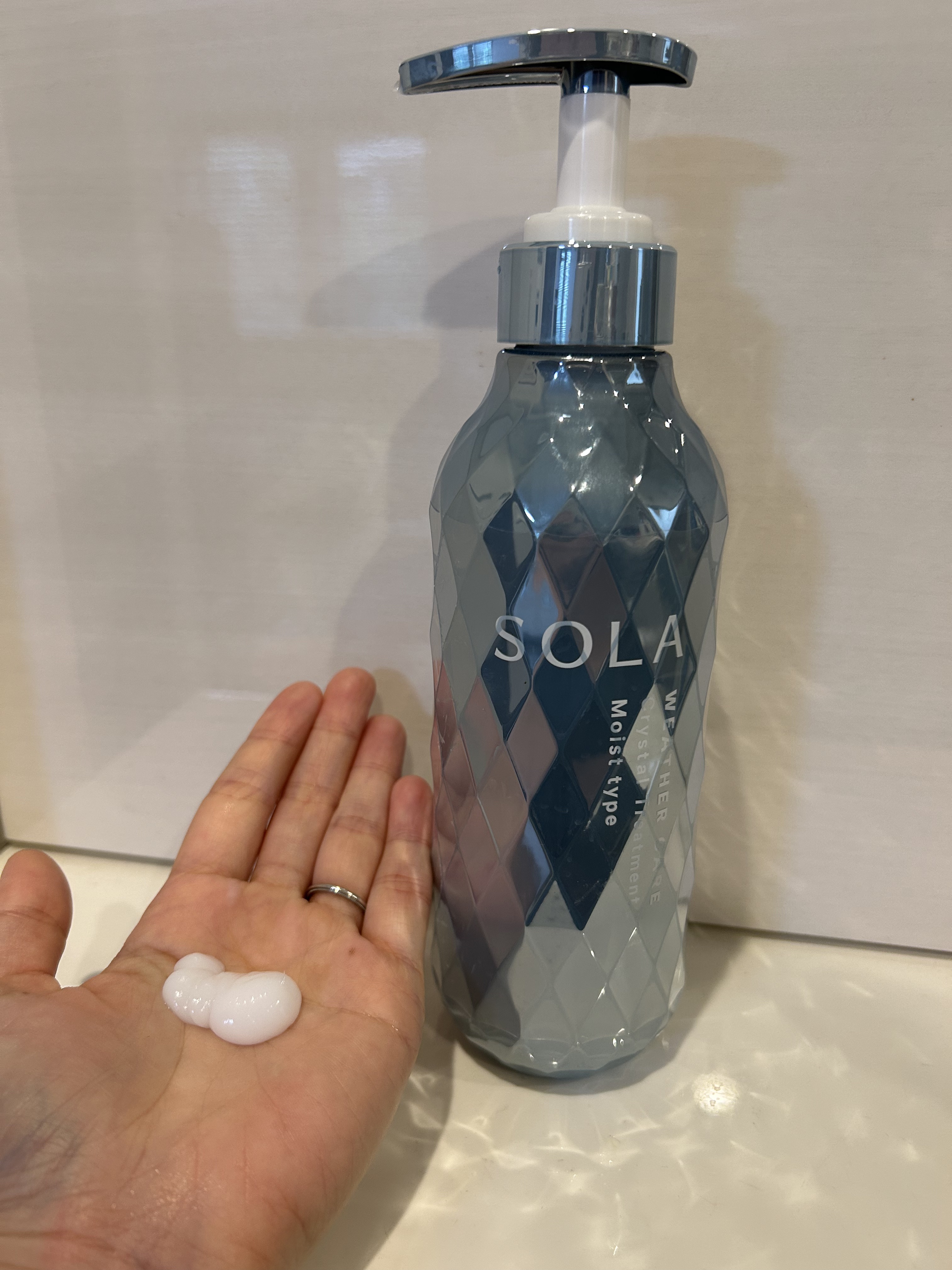 ソラ ウェザーケア クリスタル シャンプー/ヘアトリートメント モイストタイプ/SOLA WEATHER CARE/市販シャンプーを使ったクチコミ（3枚目）