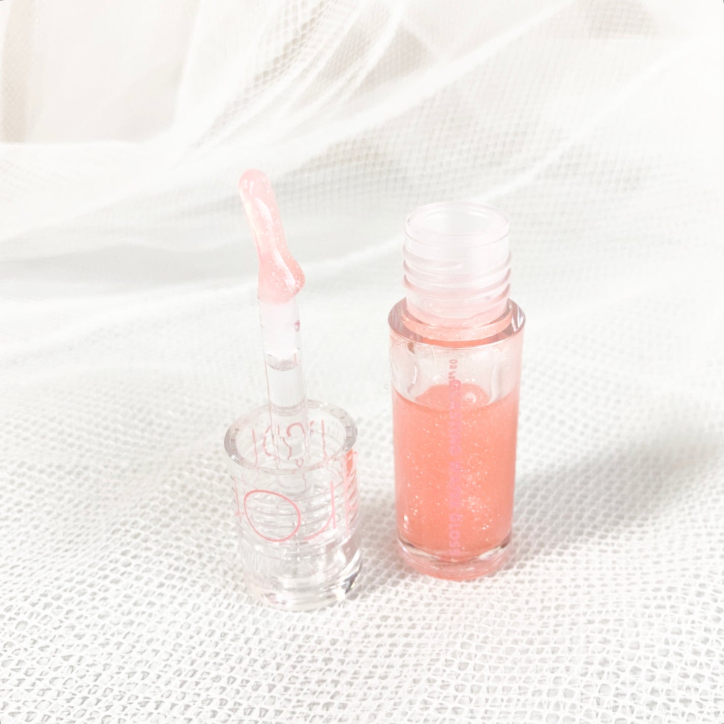 グラスティングウォーターグロス/rom&nd/リップグロスを使ったクチコミ(3枚目)