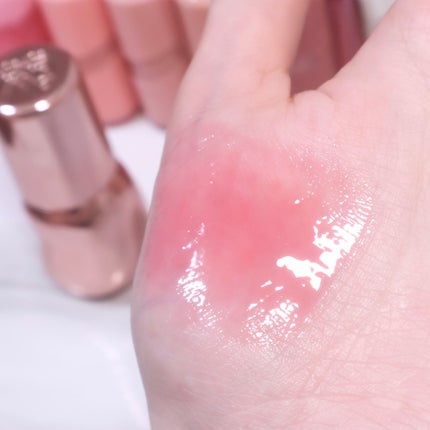 フィー 3Dボリューミンググロス B07 ピーチ 70%/fwee/リップグロスの画像