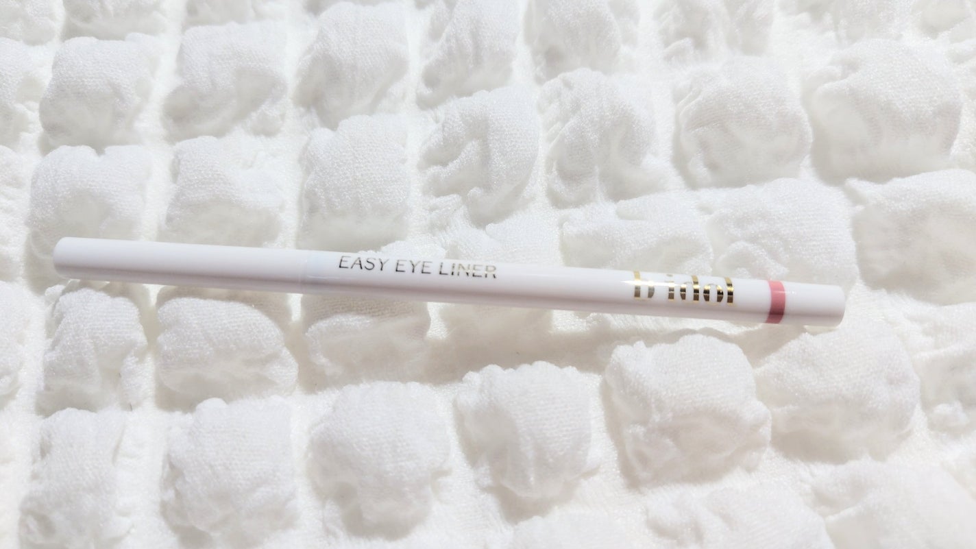 イージーeyeライナーR/b idol/ペンシルアイライナーを使ったクチコミ(1枚目)