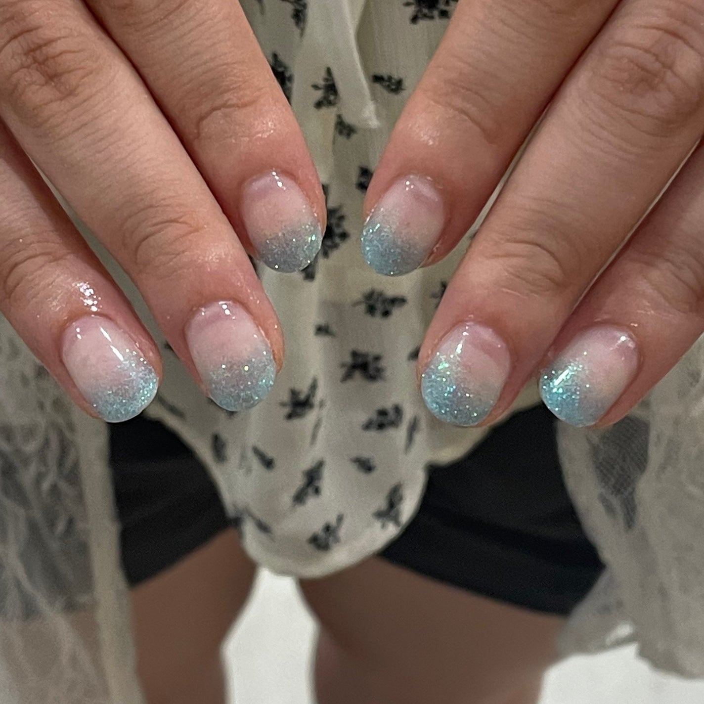 𐔌՞ . .՞ 𐦯 on LIPS 「🩵🪽いいね、保存嬉しいです🎶#ネイル#ジェルネイル#垢抜け#ネ..」(1枚目)