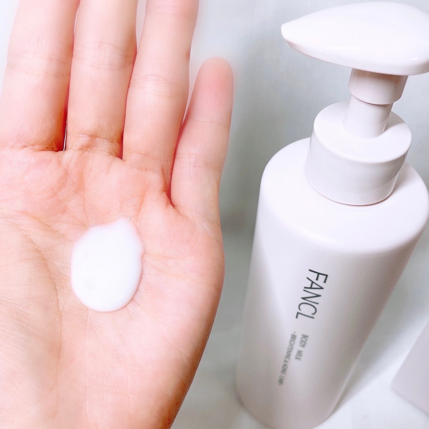 ボディミルク ブライトニング&エイジングケア<医薬部外品>/ファンケル/ボディミルクを使ったクチコミ(5枚目)