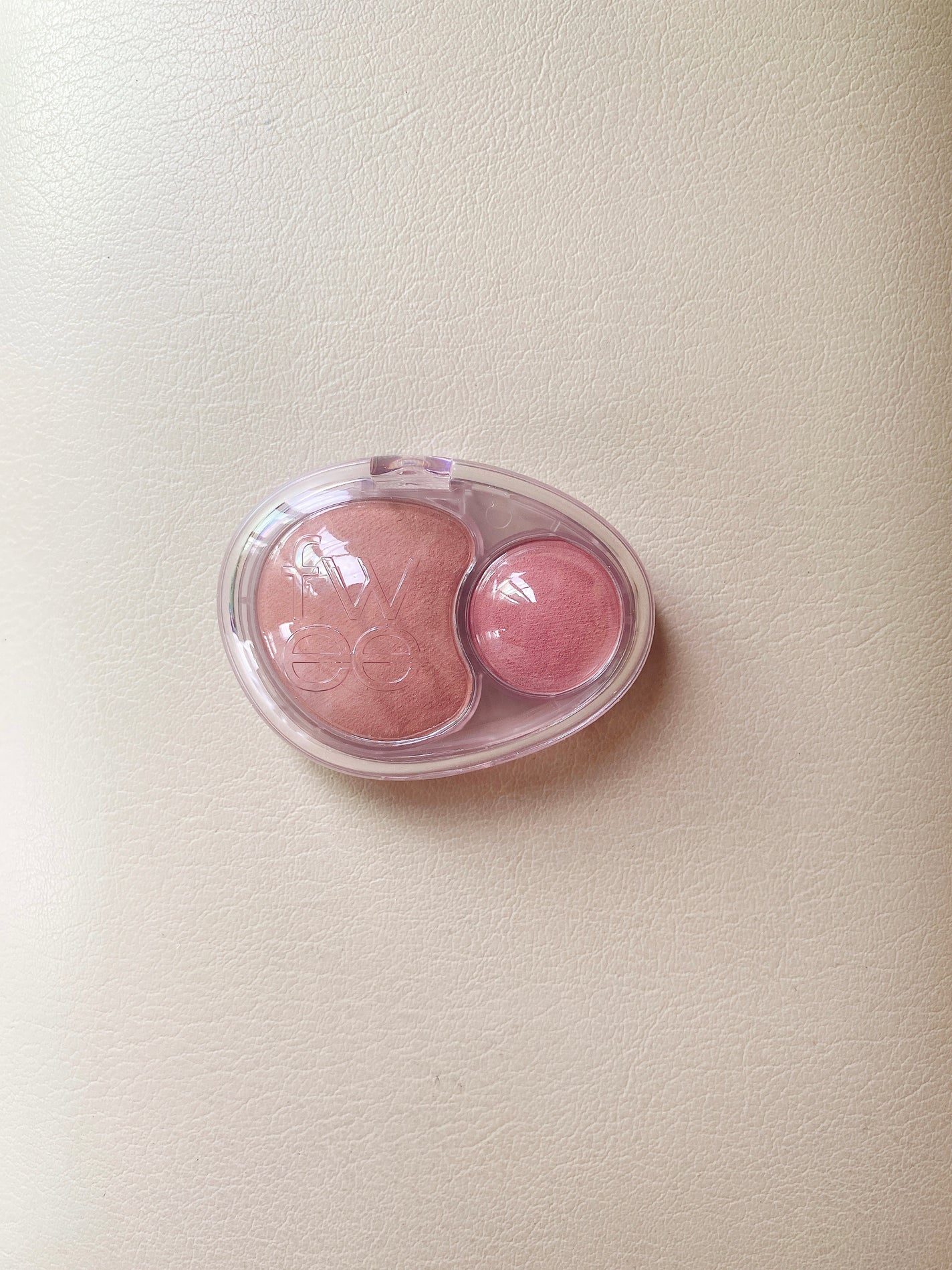 デュアルチークメロウ/fwee/ジェル・クリームチークを使ったクチコミ(1枚目)