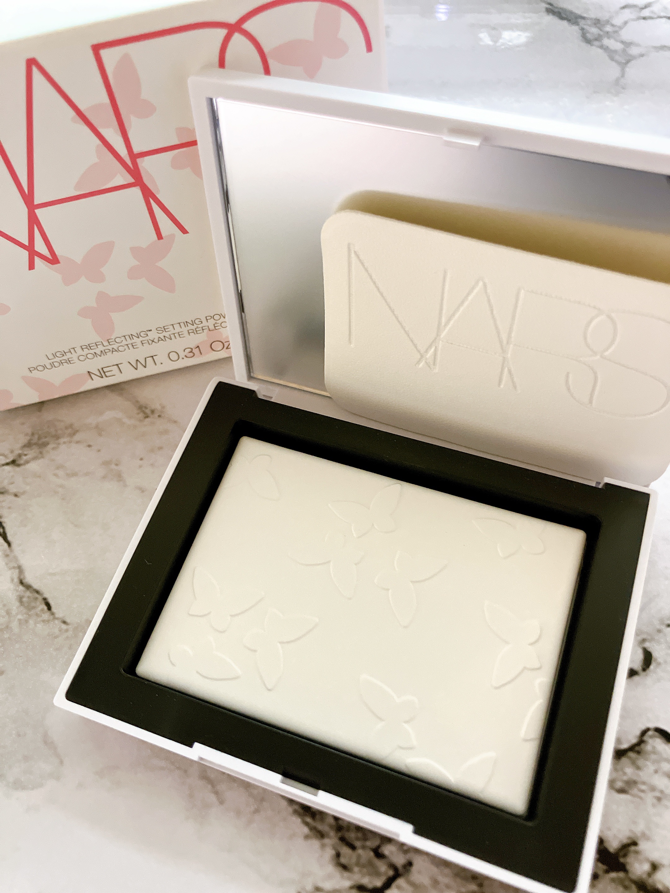 ライトリフレクティングセッティングパウダー　プレスト　N 04056 CRYSTAL(THE BEAUTY TRANSFORMED COLLECTION)/NARS/プレストパウダーを使ったクチコミ（1枚目）