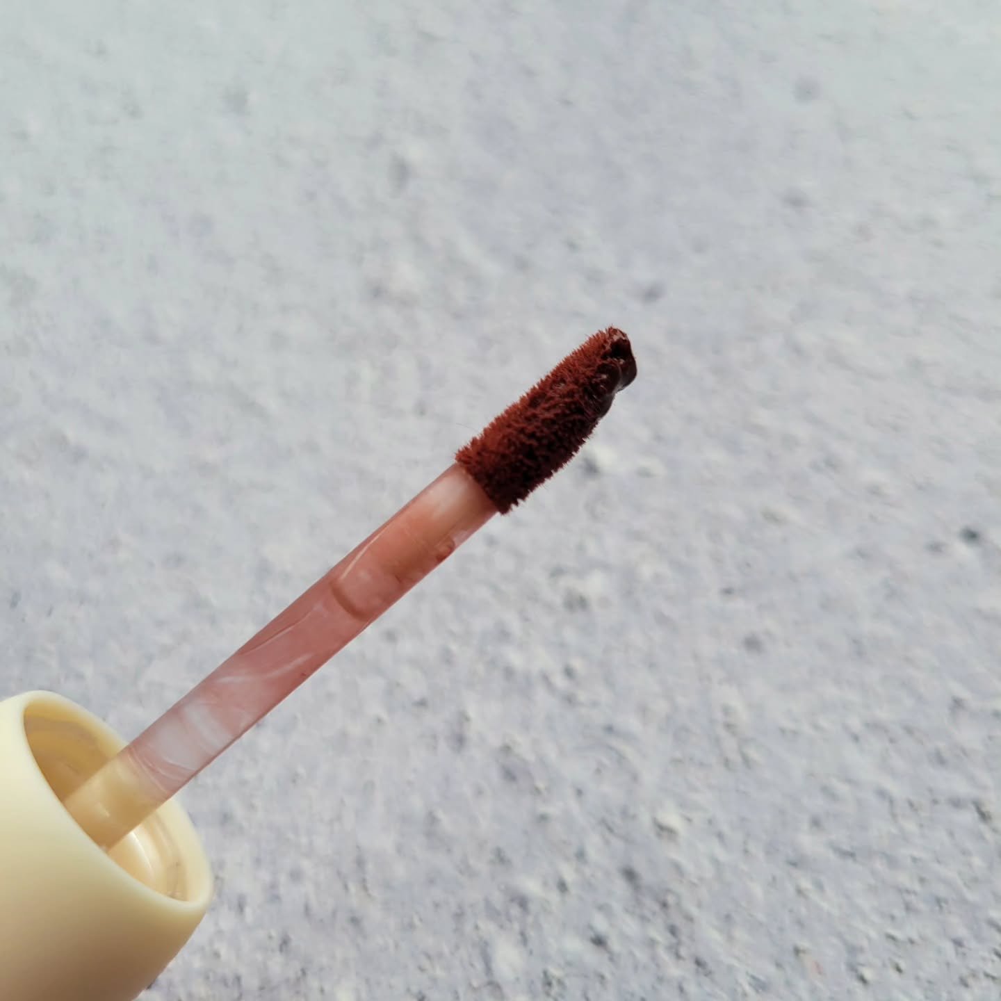 デイリームードマットリキッド/nuegray/リップグロスを使ったクチコミ（2枚目）