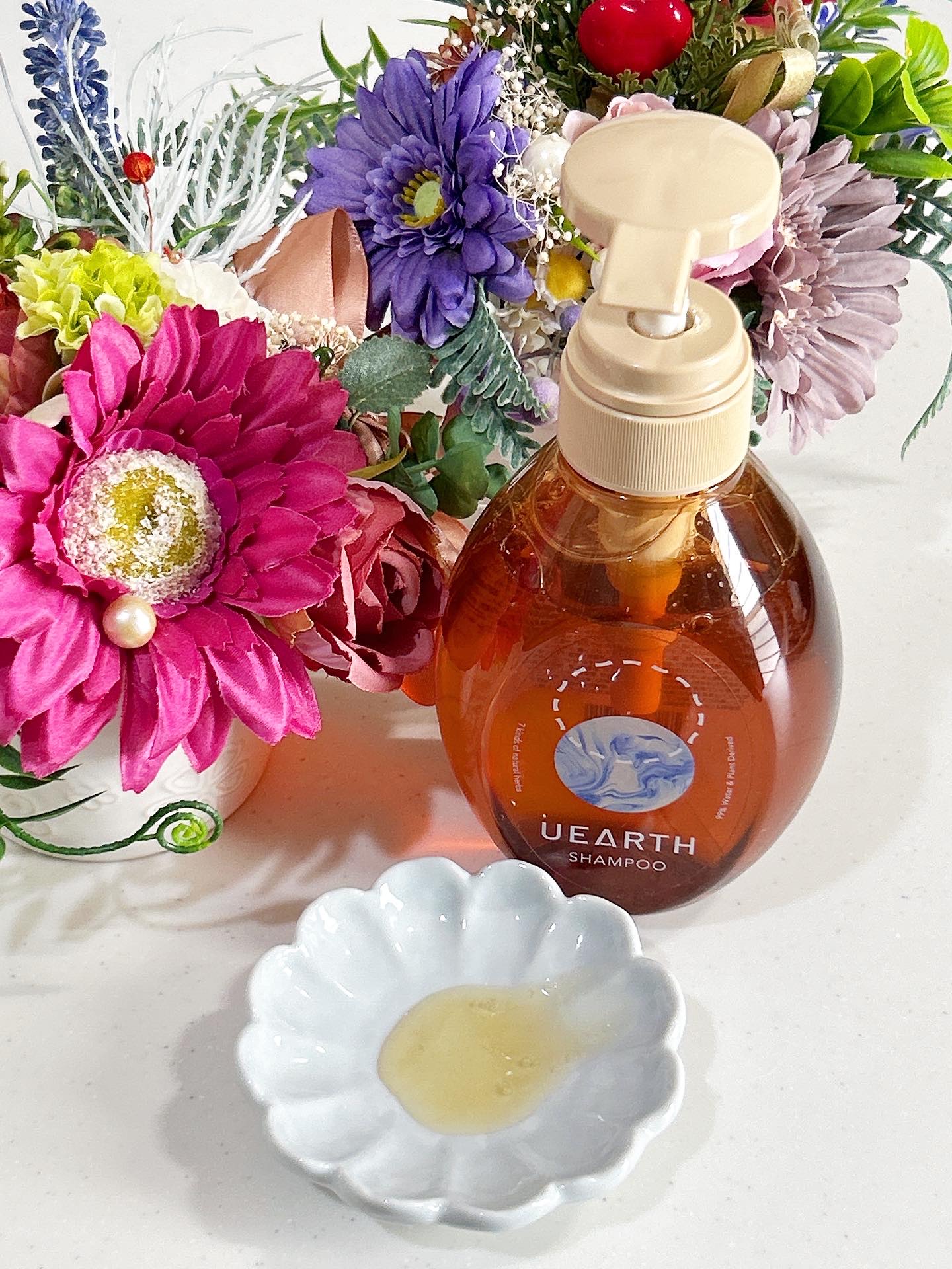 天然由来100％シャンプー🥰

最近使い始めた @uearth_official さんのUEARTH（ユアース）Shampoo💓

いかに髪と頭皮にストレス(負担)なく、洗えるかにこだわっているシャンプーだよ😍

美容室500店舗が導