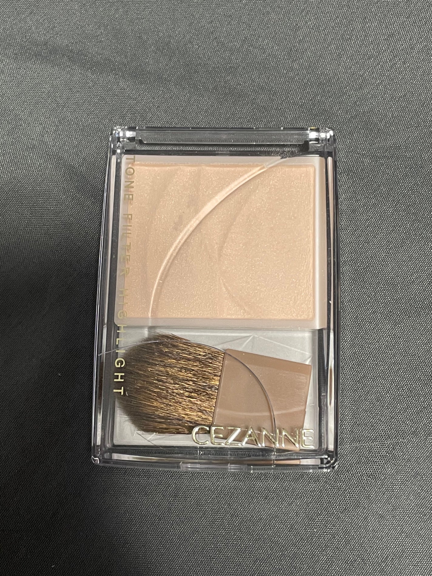 トーンフィルターハイライト/CEZANNE/パウダーハイライトを使ったクチコミ(1枚目)
