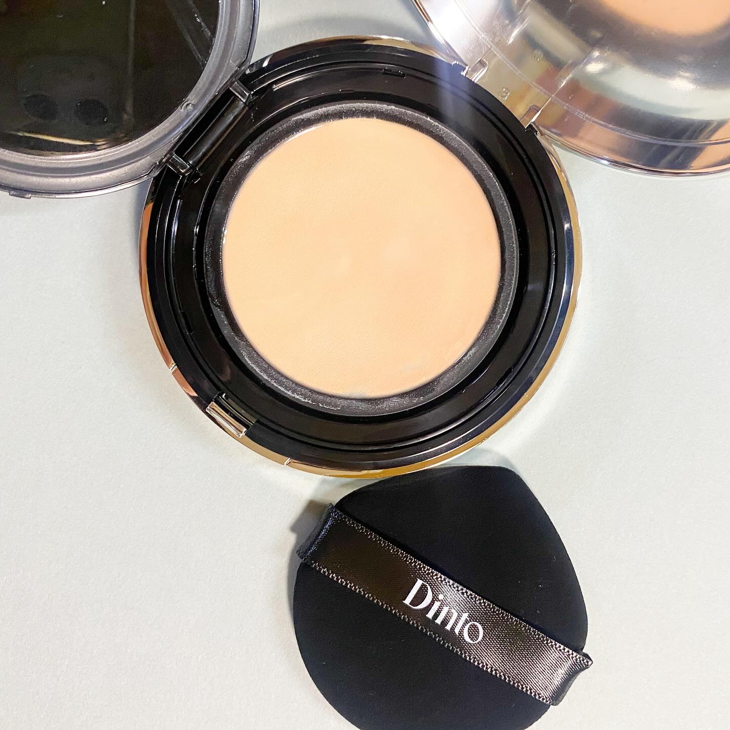 ブラーグローイクッション 942 Sage Wooncho（レフィル））/Dinto/クッションファンデーションを使ったクチコミ（2枚目）