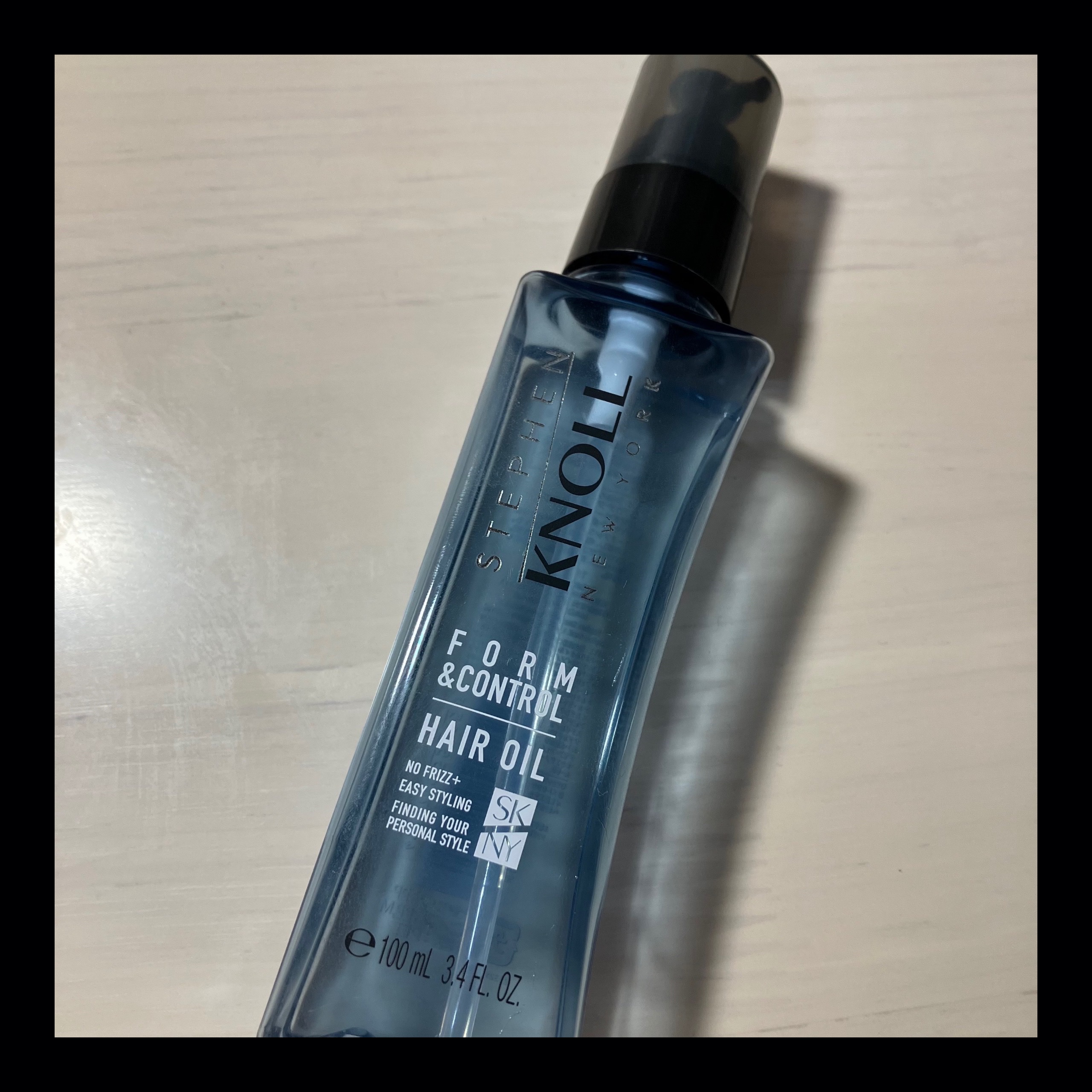 フォルムコントロール ヘアオイル Ｗ 100ml/スティーブンノル ニューヨーク/ヘアオイルを使ったクチコミ（1枚目）