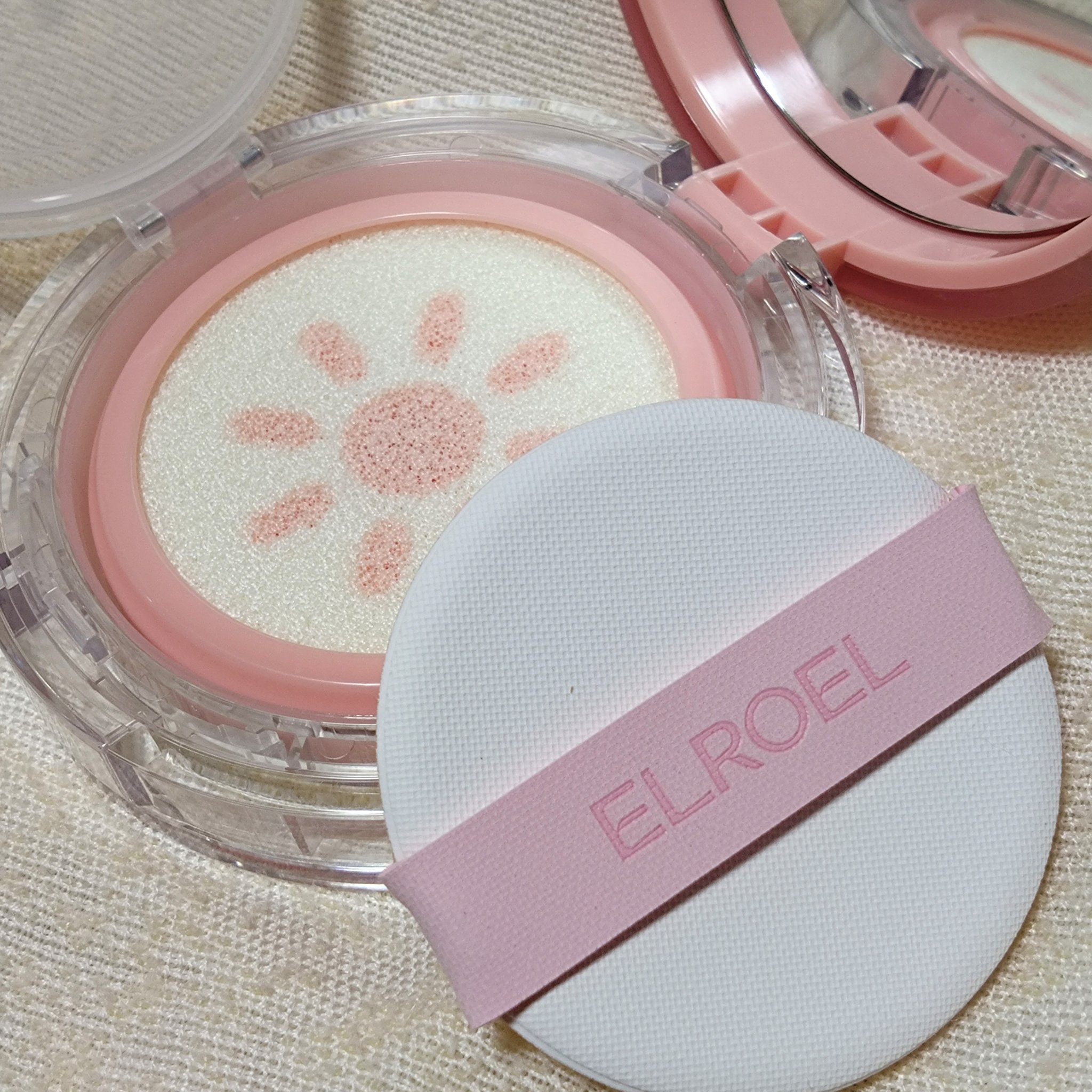 パンパン トーンアップ サンクッション/ELROEL/日焼け止めクリームを使ったクチコミ（3枚目）