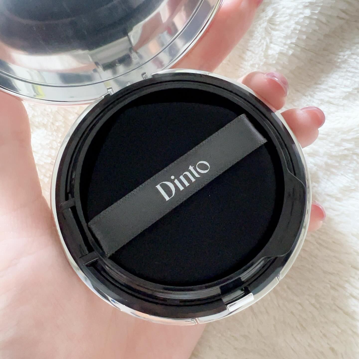 ブラーグローイクッション 943 Calm Wooncho/Dinto/クッションファンデーションを使ったクチコミ（2枚目）