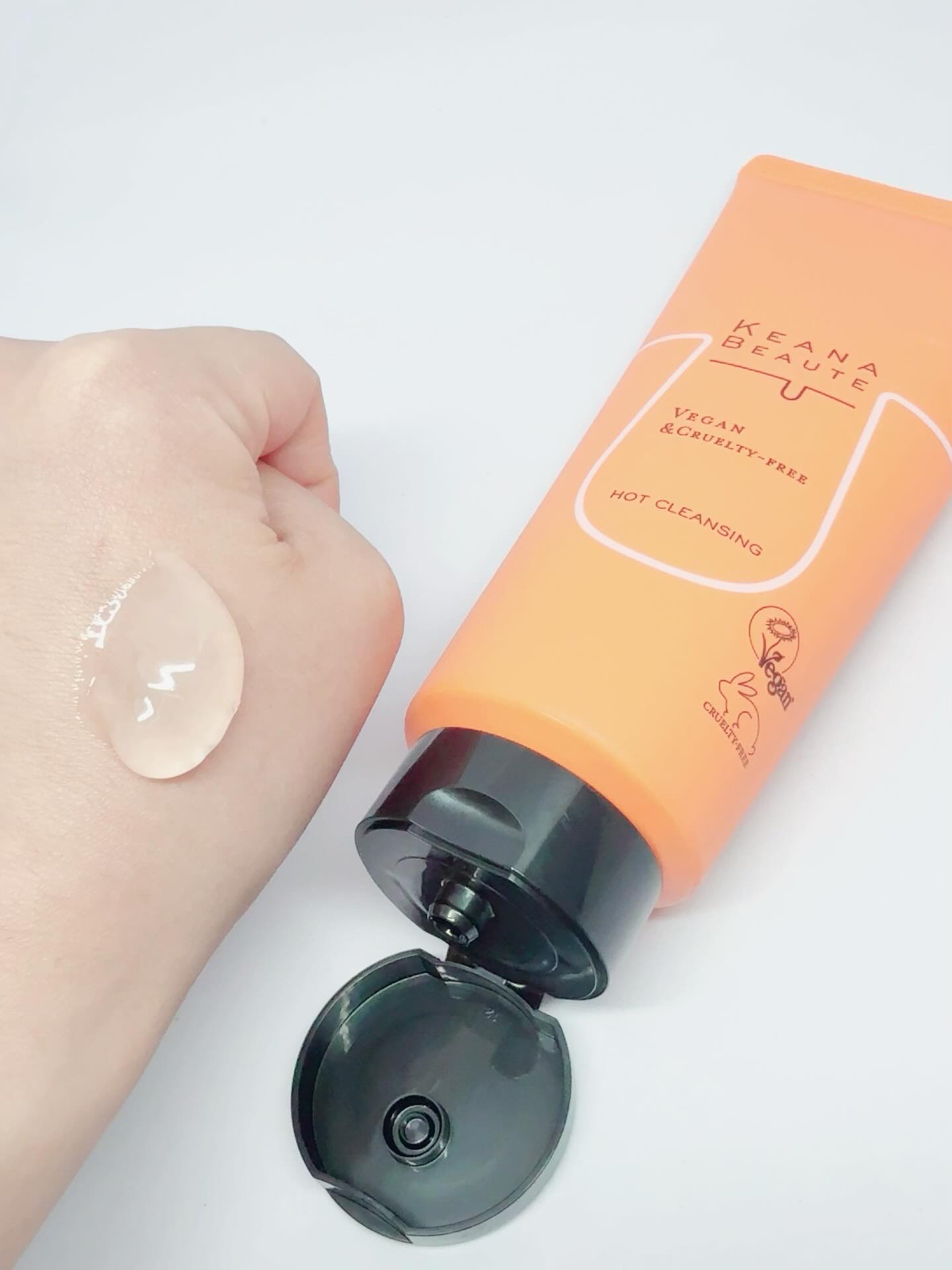 あつめの毛穴ホットクレンジング/ケアナボーテ/クレンジングジェルを使ったクチコミ（2枚目）