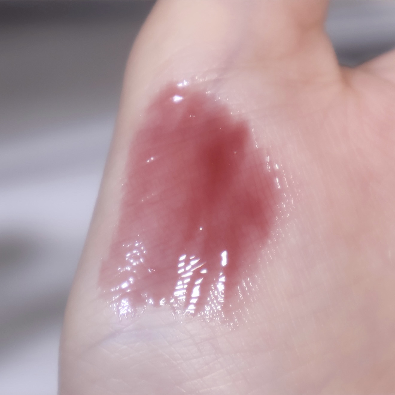 FAS ザ ブラック デイ リペア リップセラム/FAS/リップ美容液を使ったクチコミ（1枚目）