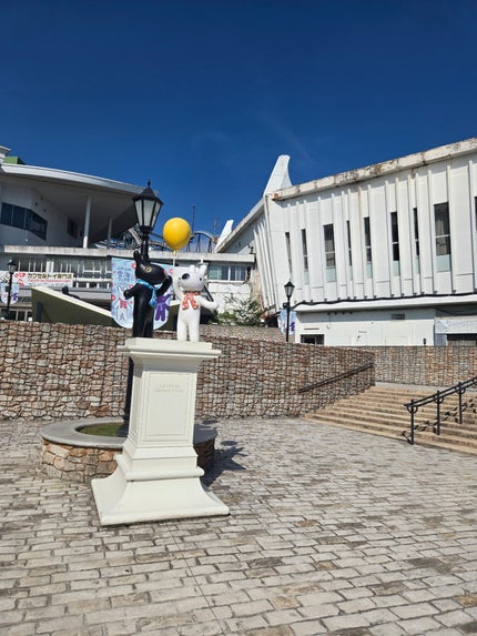 出荷直前の豚フォロバ100 on LIPS 「リサとガスパールタウン..」(1枚目)