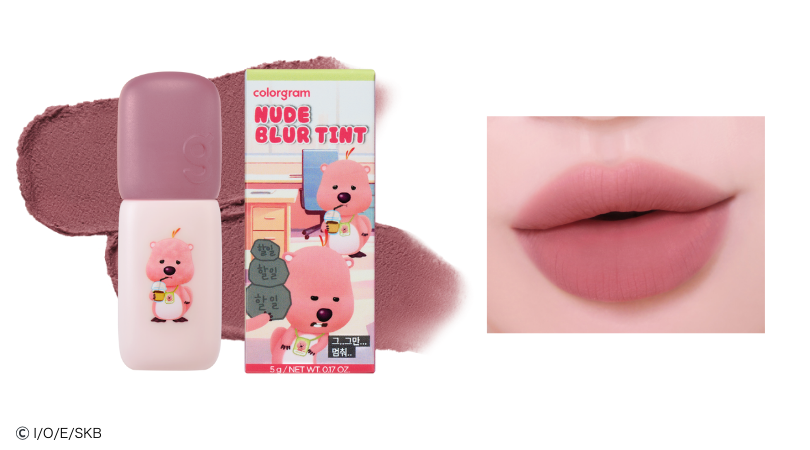 ダウントーンなローズカラーにアッシュを一滴加え、落ち着いた雰囲気をプラスしたローズカラー