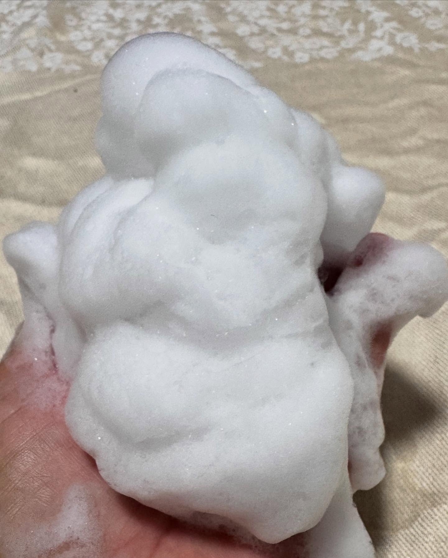 ヨル　ディープナイトケアボディソープ/YOLU/ボディソープを使ったクチコミ（3枚目）