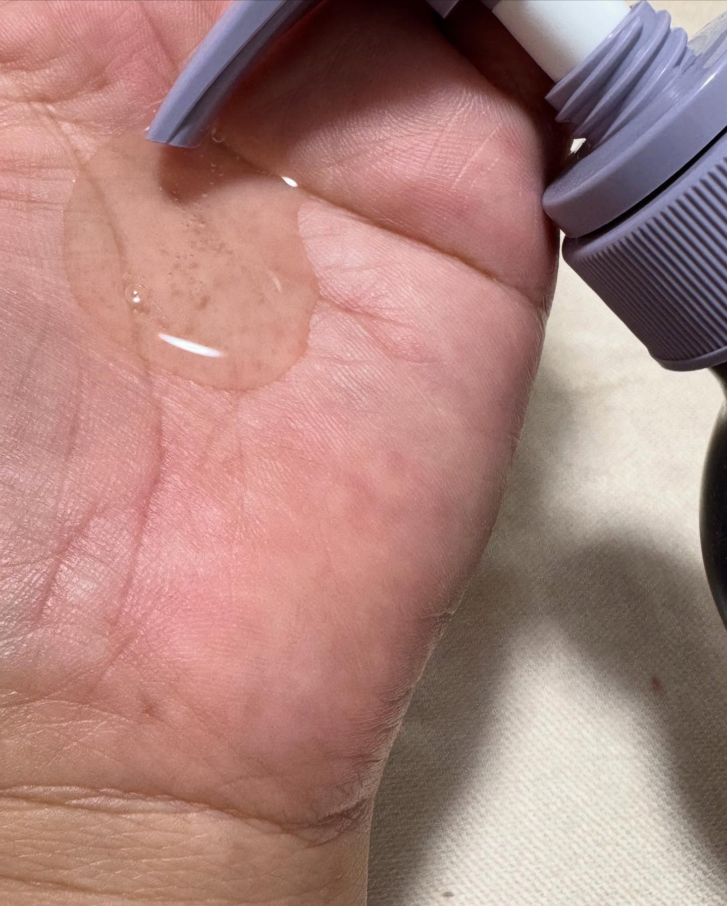 ヨル　ディープナイトケアボディソープ/YOLU/ボディソープを使ったクチコミ（2枚目）