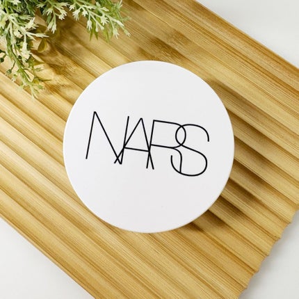 NARS ライトリフレクティング セラムクッション ファンデーション/NARS/クッションファンデーションを使ったクチコミ(1枚目)