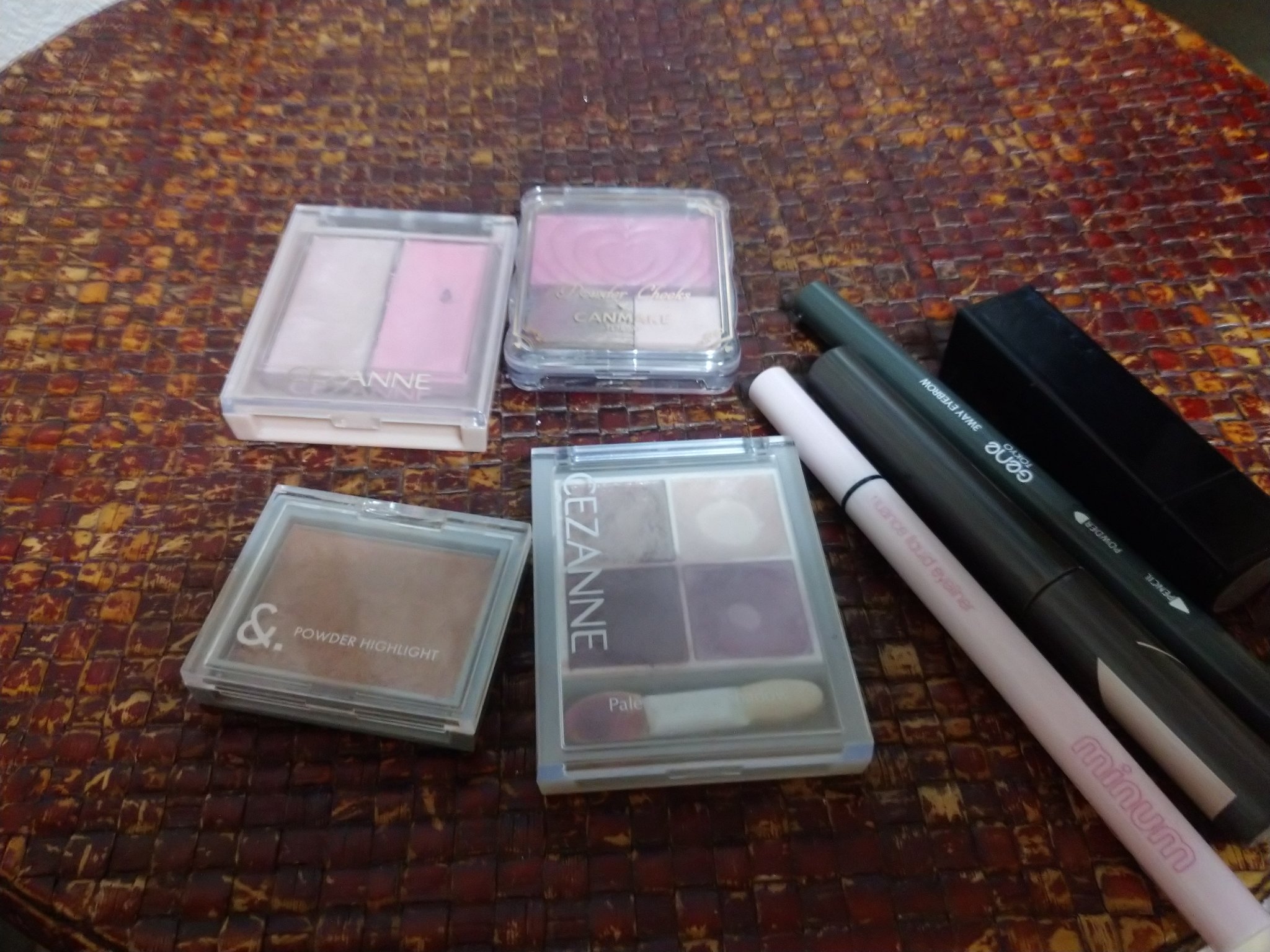 フェイスパウダー/AMORTALS /ルースパウダーを使ったクチコミ（2枚目）