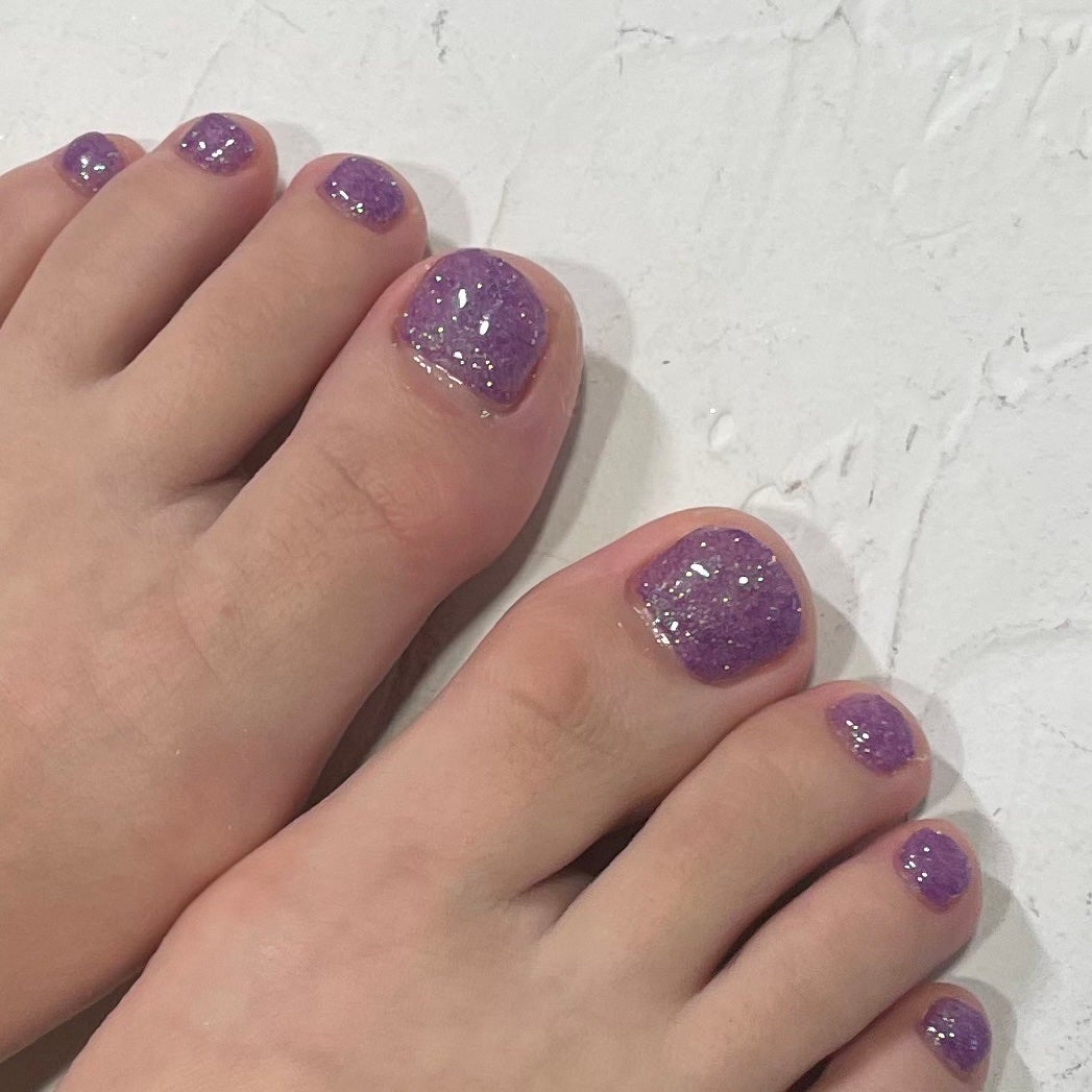 𐔌՞ . .՞ 𐦯 on LIPS 「💜いいね、保存嬉しいです🎶#ネイル#ジェルネイル#垢抜け#ネイ..」(1枚目)