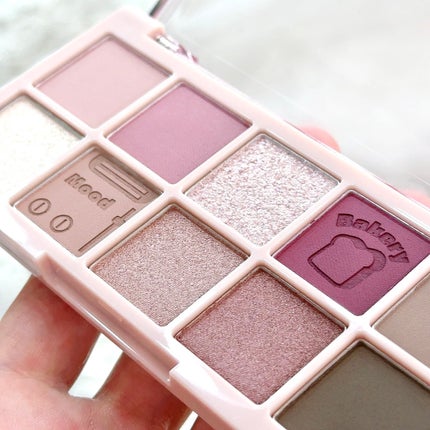 さくら on LIPS 「PCと自分のなりたいムードに合わせて使えるベーキングパレット🍞..」(4枚目)