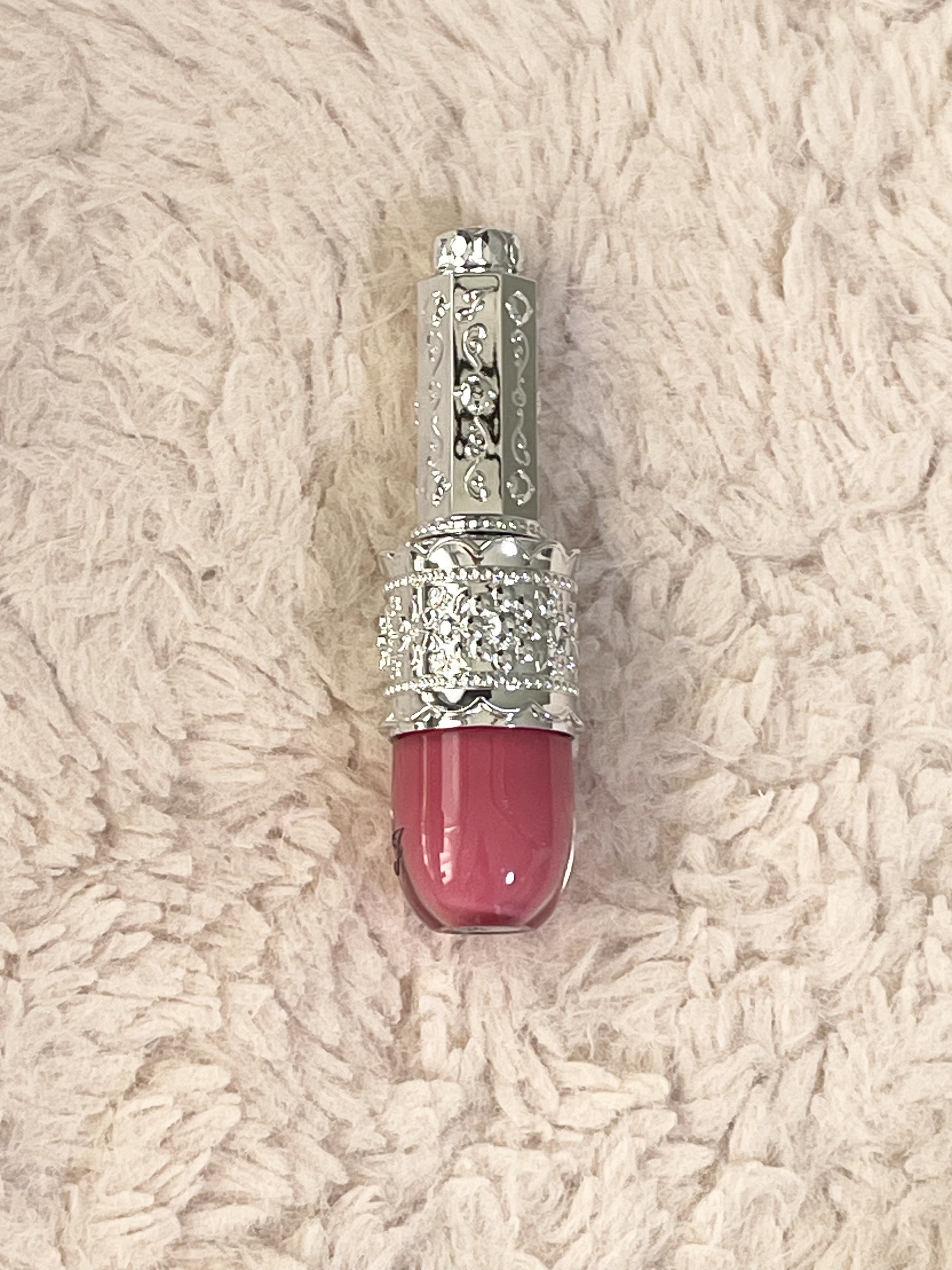 リップラッカー　ブルーミングガーランド 101 princess primula /JILL STUART/口紅を使ったクチコミ（1枚目）