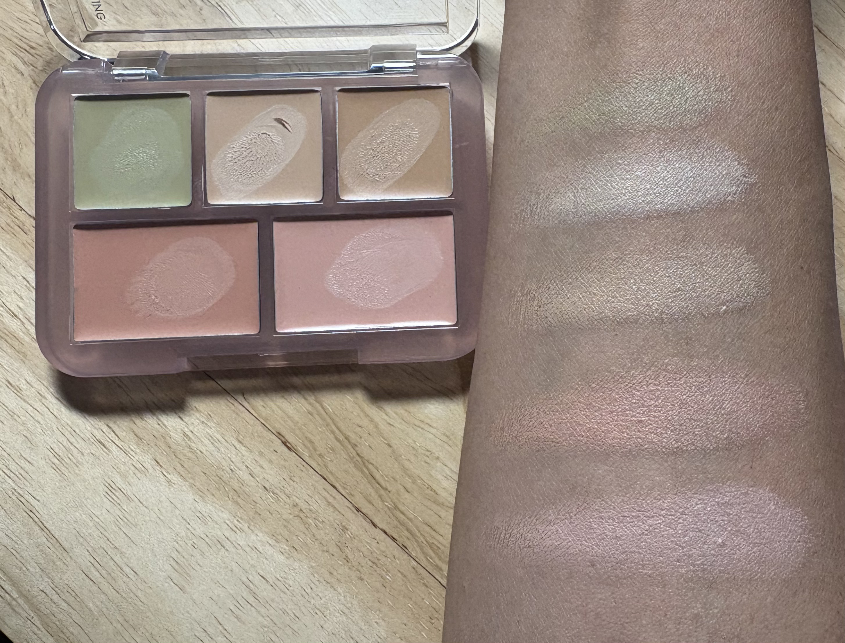 コンシールブレンダーパレット/LUNA/パレットコンシーラーを使ったクチコミ（3枚目）