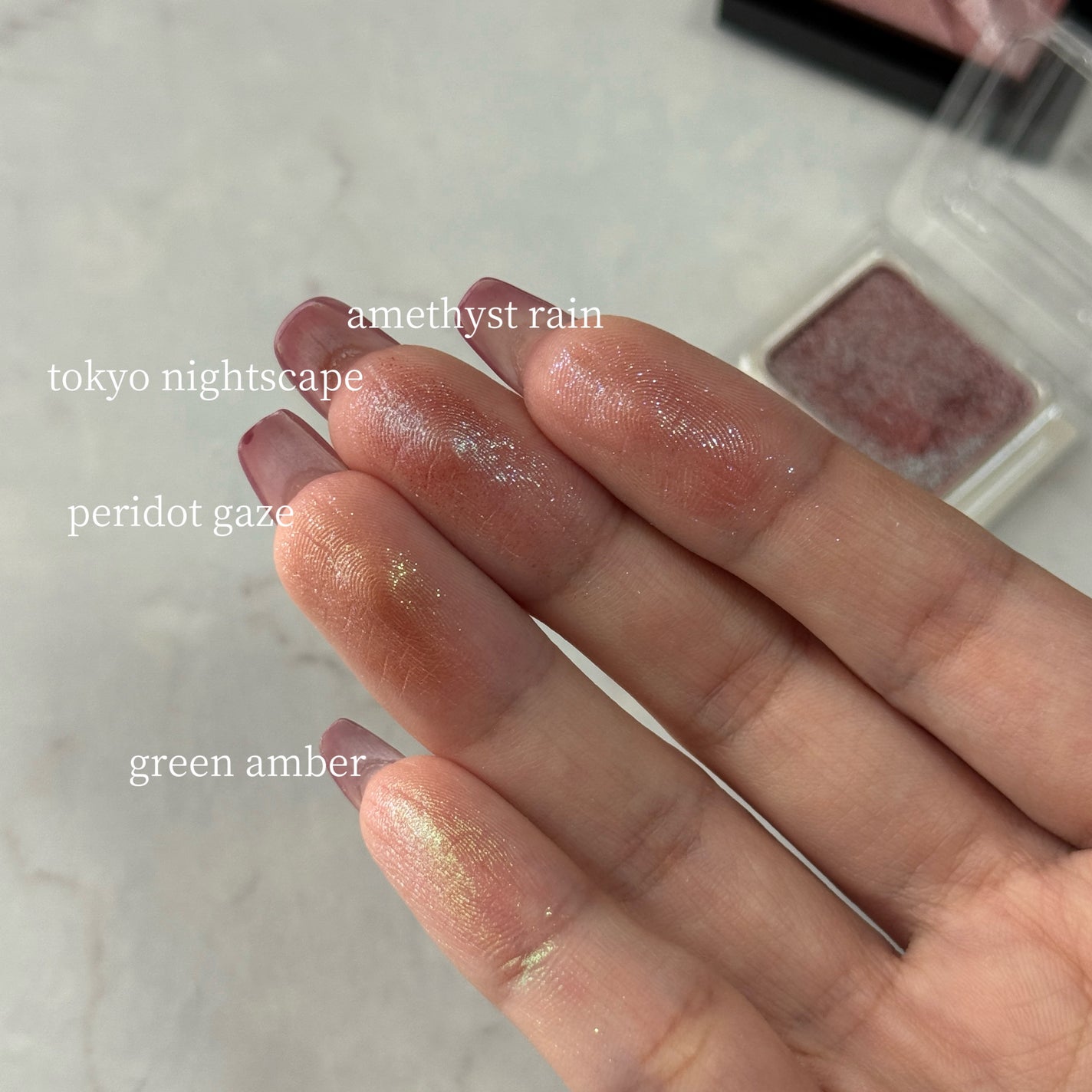 プレスド アイシャドー(レフィル)/shu uemura/単色アイシャドウを使ったクチコミ(4枚目)