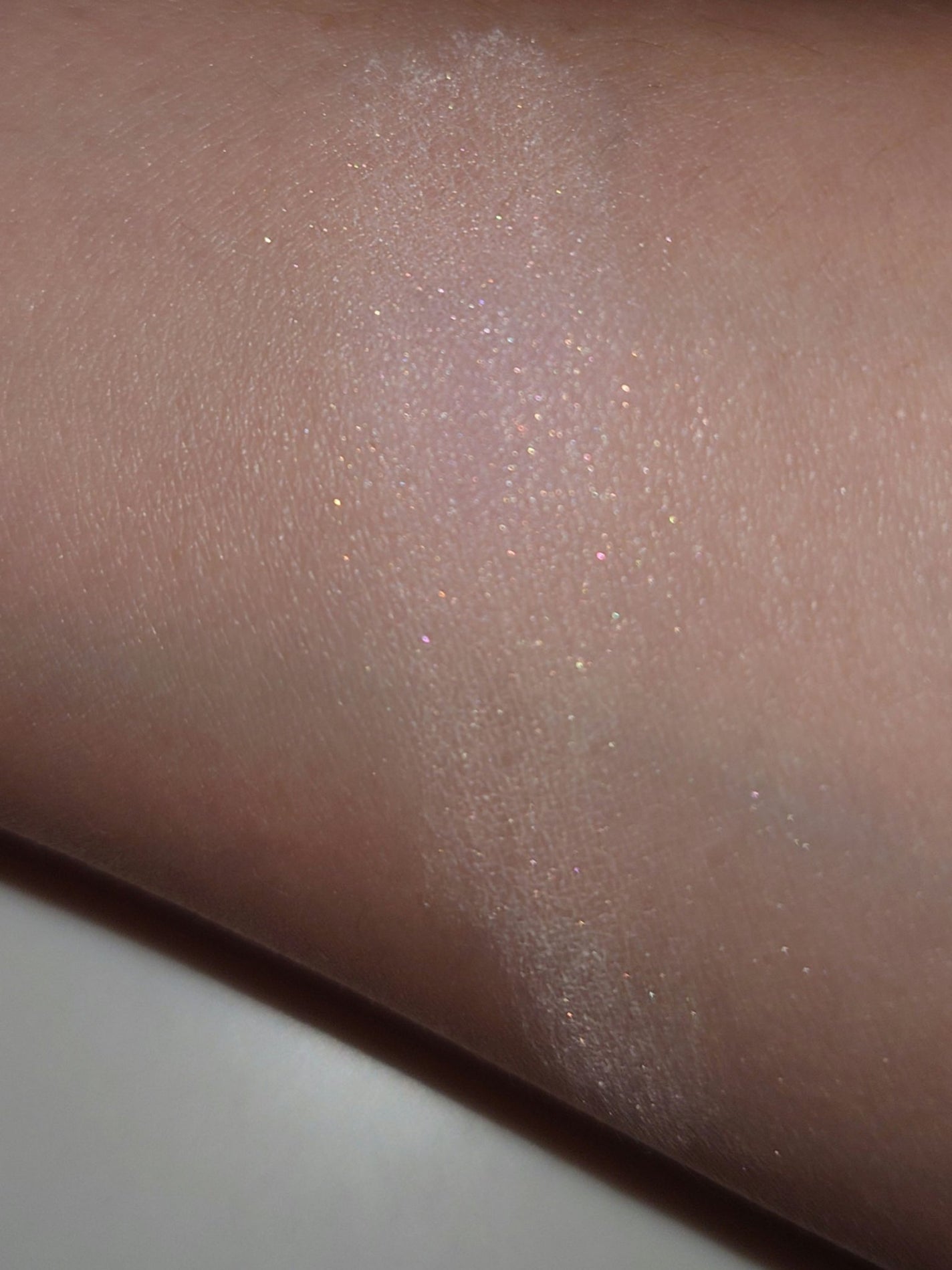 ライトリフレクティング プリズマティックパウダー/NARS/プレストパウダーを使ったクチコミ(4枚目)