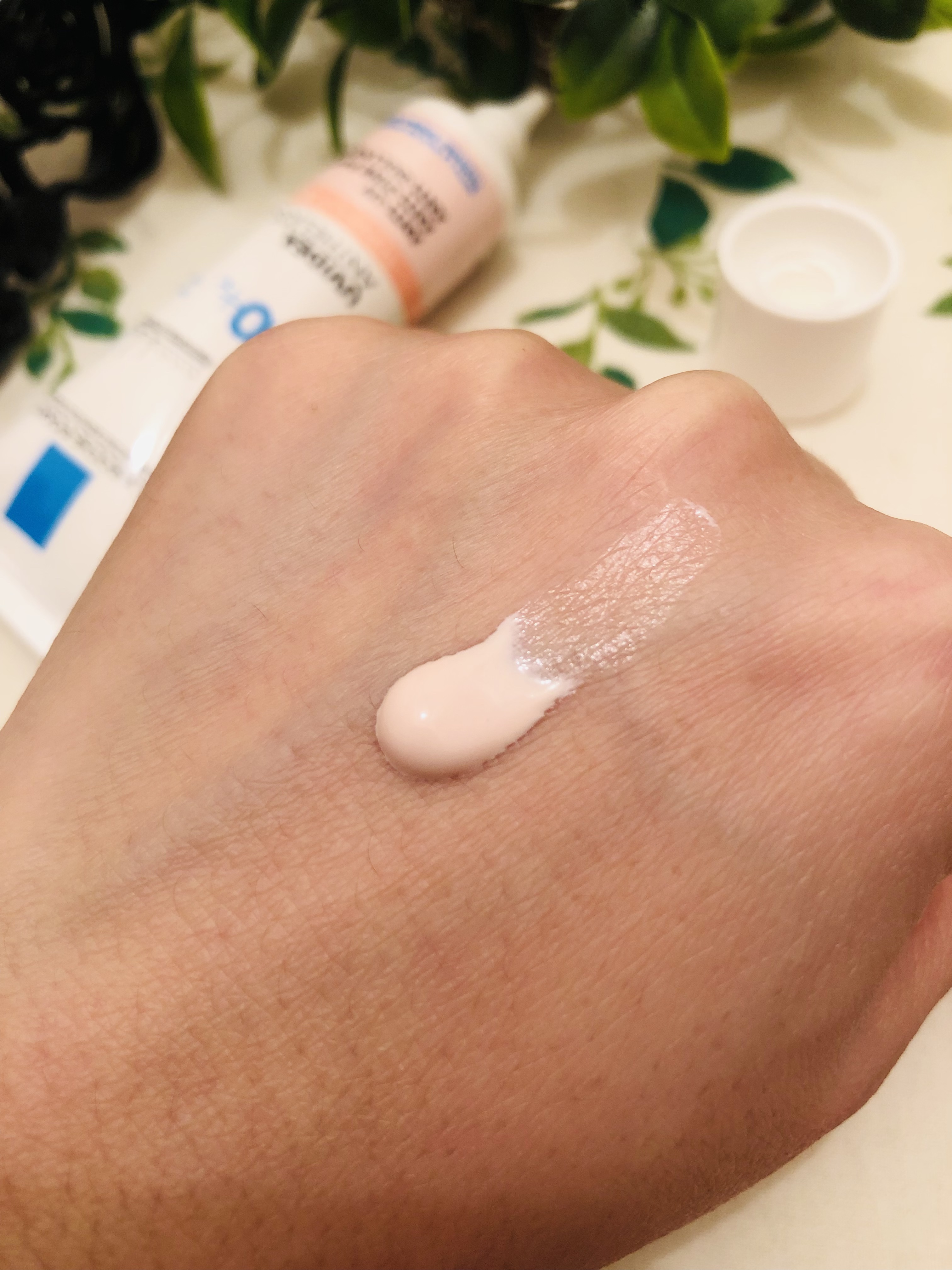 UVイデア XL プロテクショントーンアップ ローズ+/ラ ロッシュ ポゼ/日焼け止め・UVケアを使ったクチコミ（2枚目）