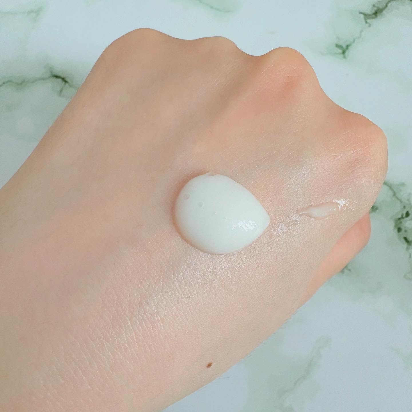 PHセンシティブクラウドピーリングジェル/SAM'U/ピーリングを使ったクチコミ（2枚目）