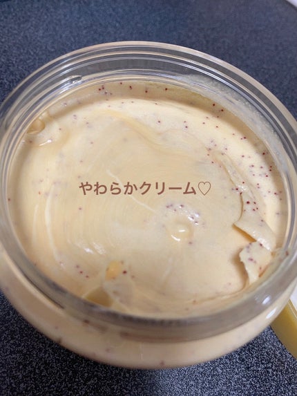 ダヴ ふわとろクリーミースクラブ ザクロ&シアバター/ダヴ/ボディスクラブを使ったクチコミ(2枚目)